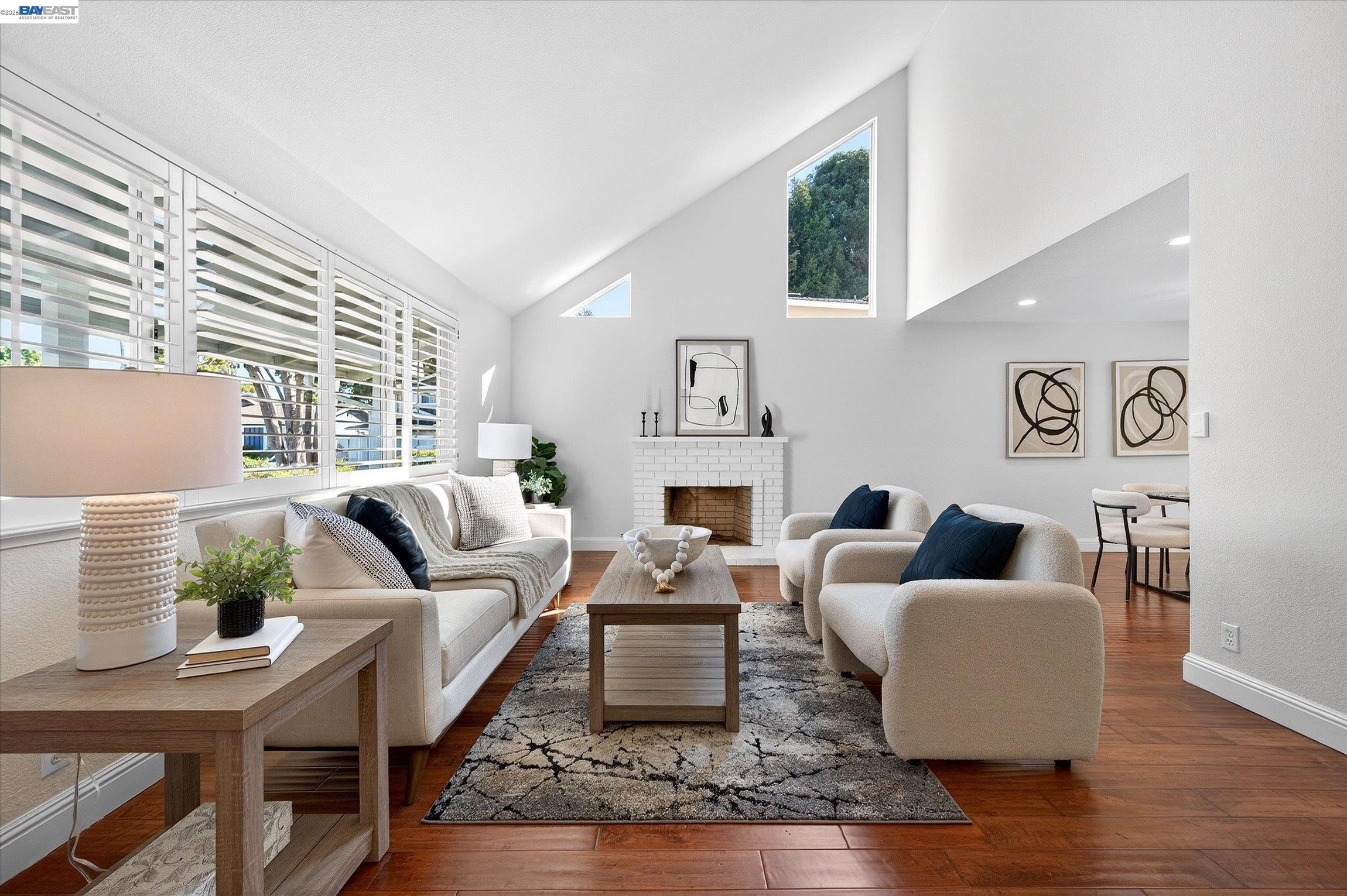 Detail Gallery Image 4 of 38 For 7326 Hillsdale Dr, Pleasanton,  CA 94588 - 5 Beds | 3 Baths