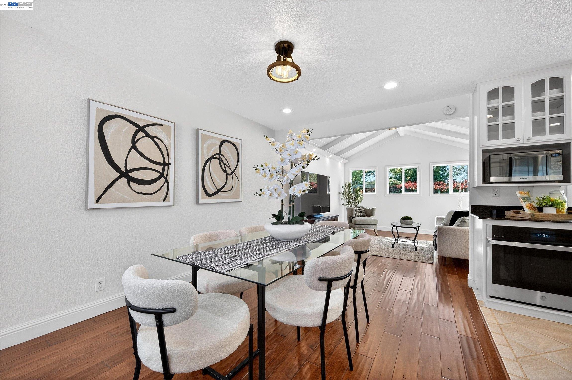 Detail Gallery Image 7 of 38 For 7326 Hillsdale Dr, Pleasanton,  CA 94588 - 5 Beds | 3 Baths