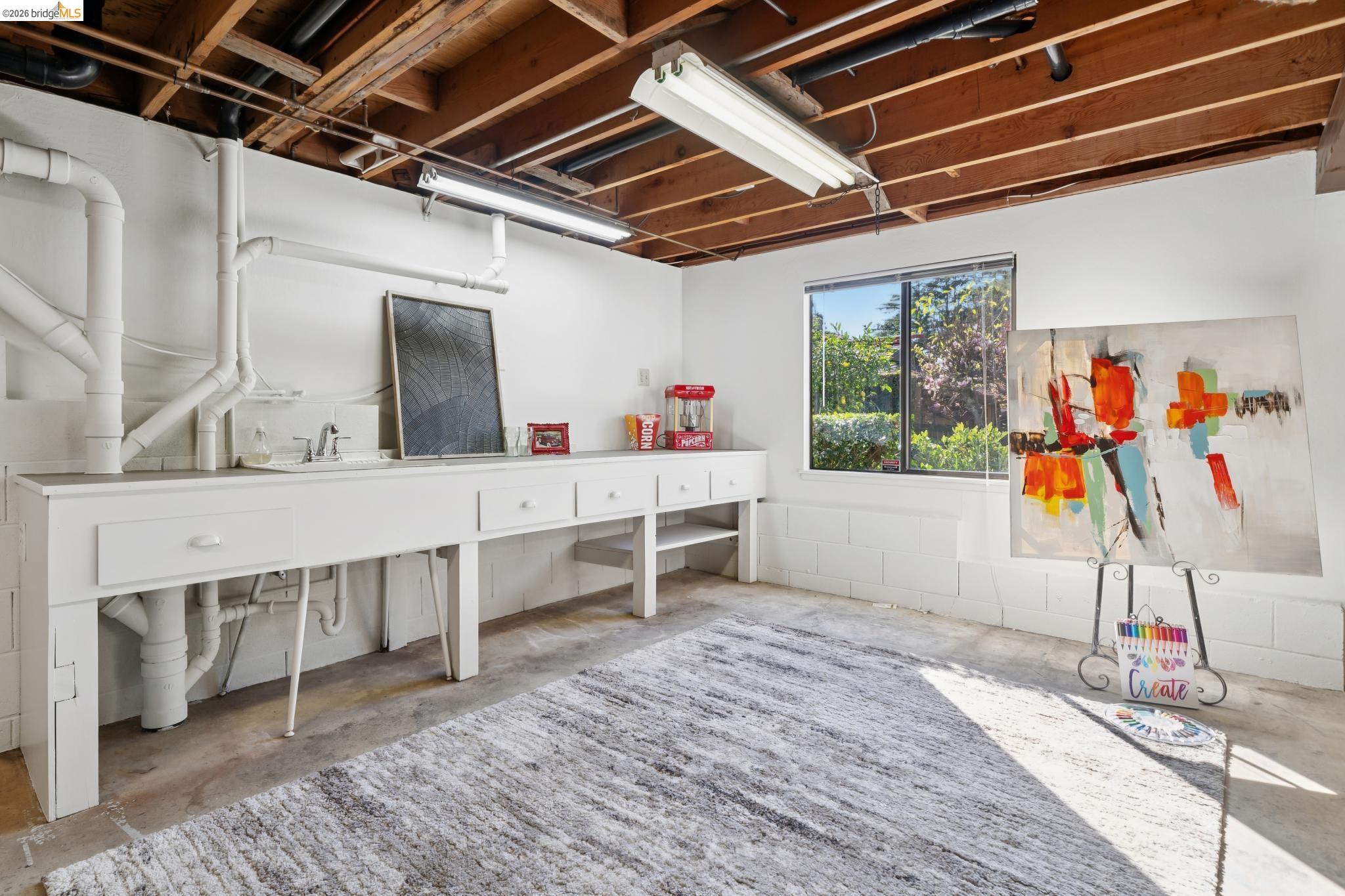 Detail Gallery Image 34 of 44 For 410 Grizzly Peak Blvd, Berkeley,  CA 94708-1211 - 3 Beds | 2 Baths