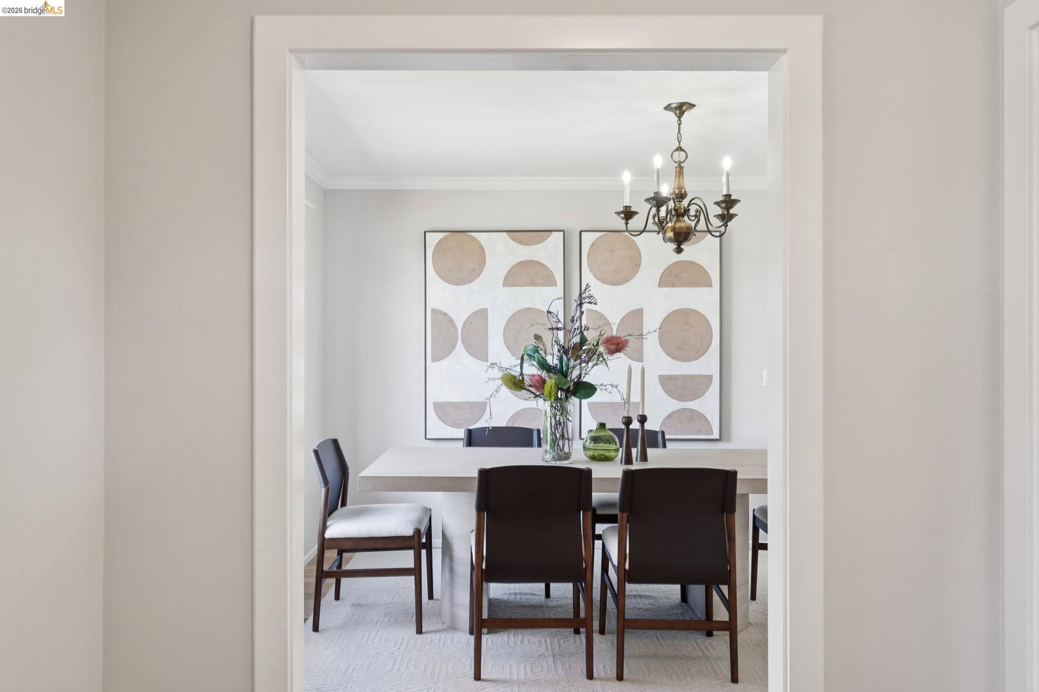 Detail Gallery Image 8 of 44 For 410 Grizzly Peak Blvd, Berkeley,  CA 94708-1211 - 3 Beds | 2 Baths