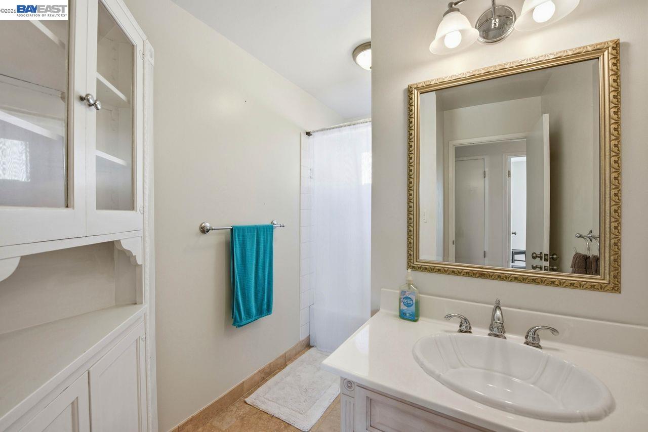 Detail Gallery Image 19 of 30 For 1716 Dalton Way, Union City,  CA 94587 - 3 Beds | 2 Baths