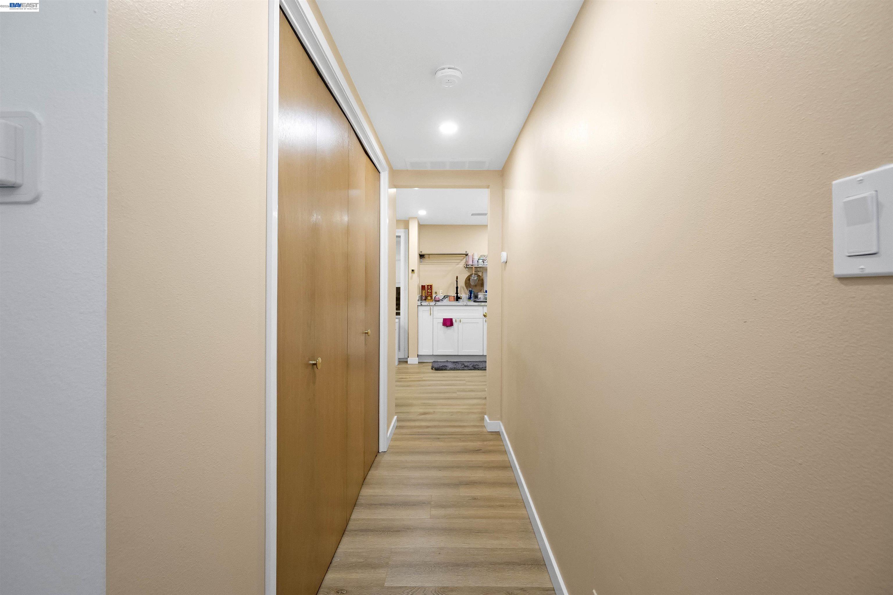 Detail Gallery Image 26 of 39 For 18522 Madison Ave, Castro Valley,  CA 94546 - 4 Beds | 3 Baths