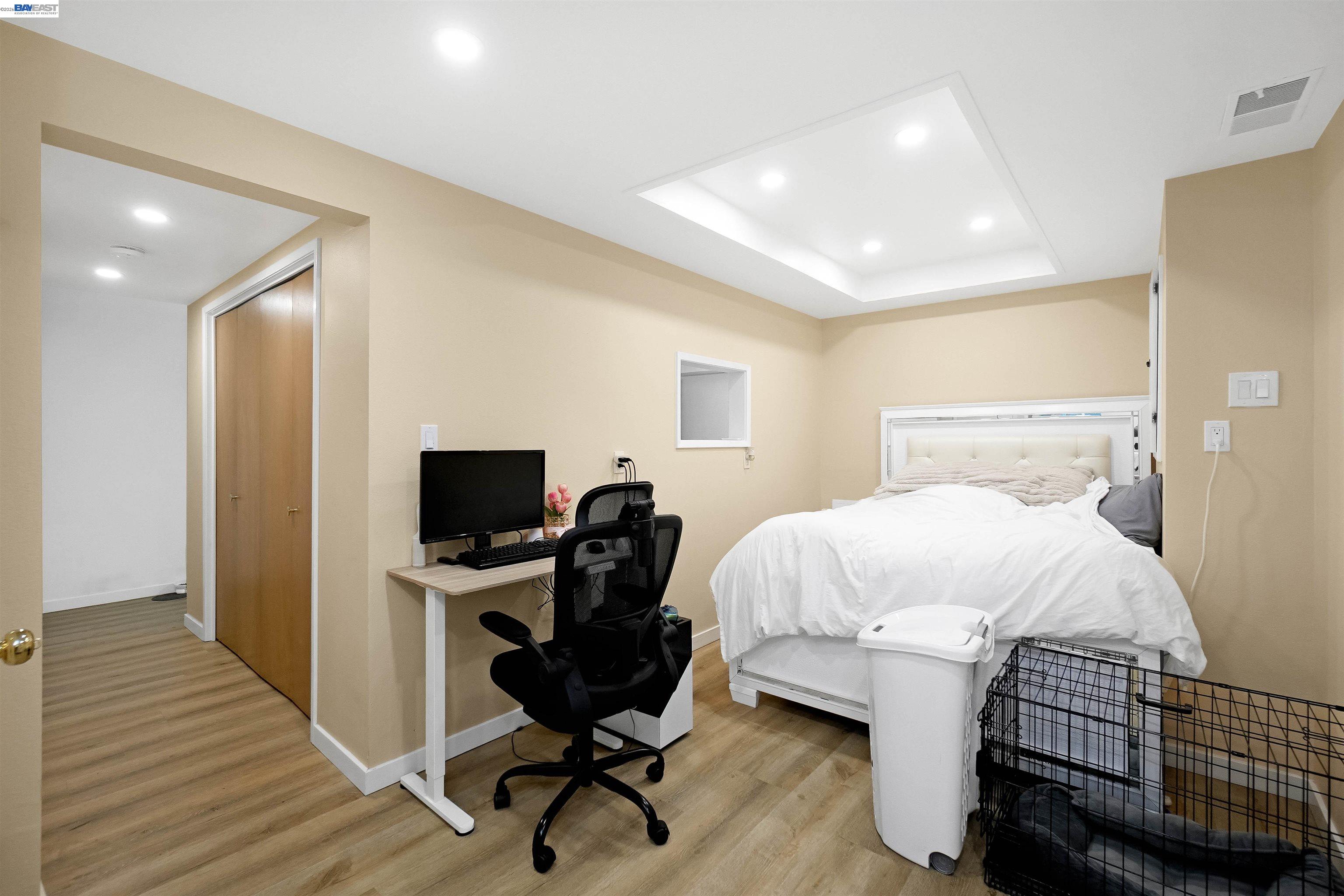 Detail Gallery Image 27 of 39 For 18522 Madison Ave, Castro Valley,  CA 94546 - 4 Beds | 3 Baths