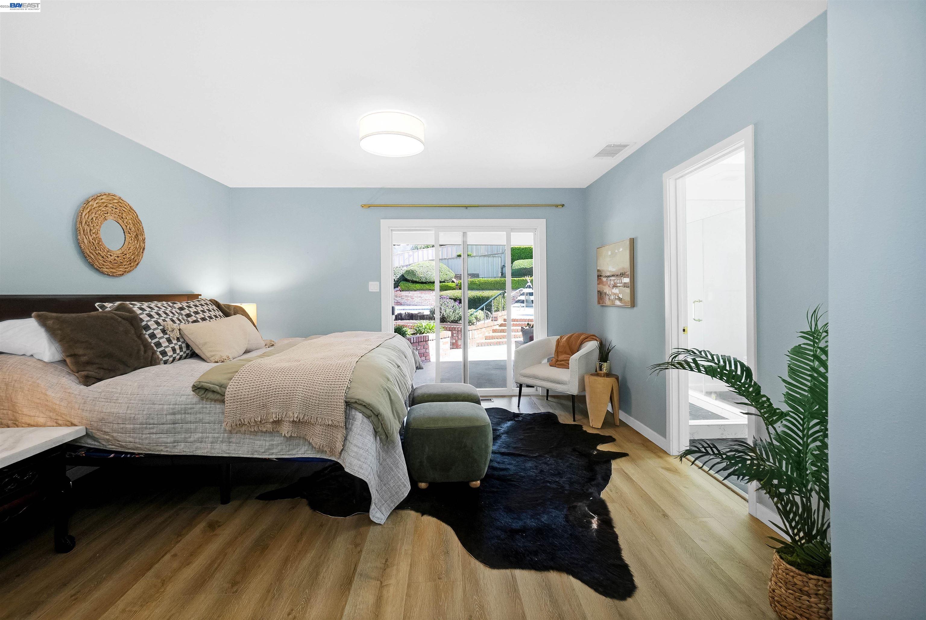 Detail Gallery Image 6 of 39 For 18522 Madison Ave, Castro Valley,  CA 94546 - 4 Beds | 3 Baths