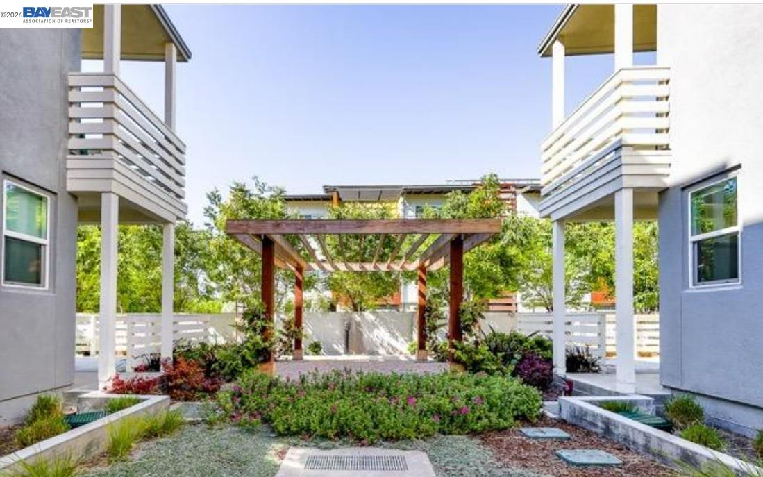 Detail Gallery Image 30 of 30 For 415 Santo Domingo Terrace, Sunnyvale,  CA 94085-3492 - 3 Beds | 2/1 Baths