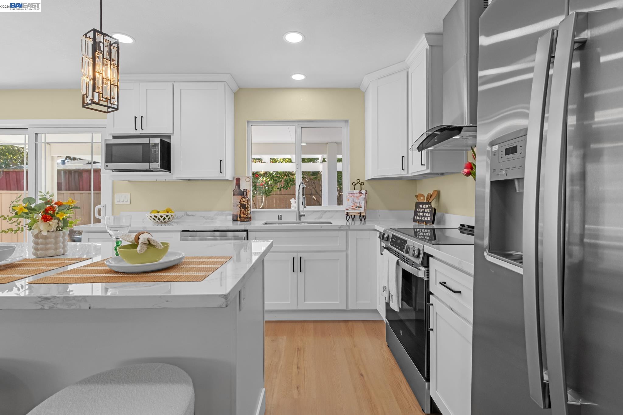 Detail Gallery Image 17 of 55 For 24839 Townsend Ave, Hayward,  CA 94544 - 3 Beds | 2 Baths