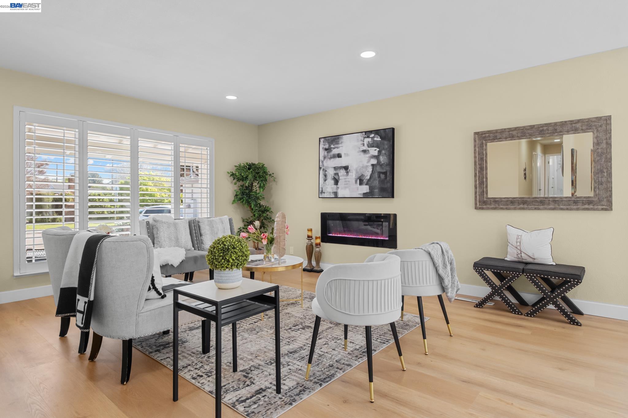 Detail Gallery Image 9 of 55 For 24839 Townsend Ave, Hayward,  CA 94544 - 3 Beds | 2 Baths