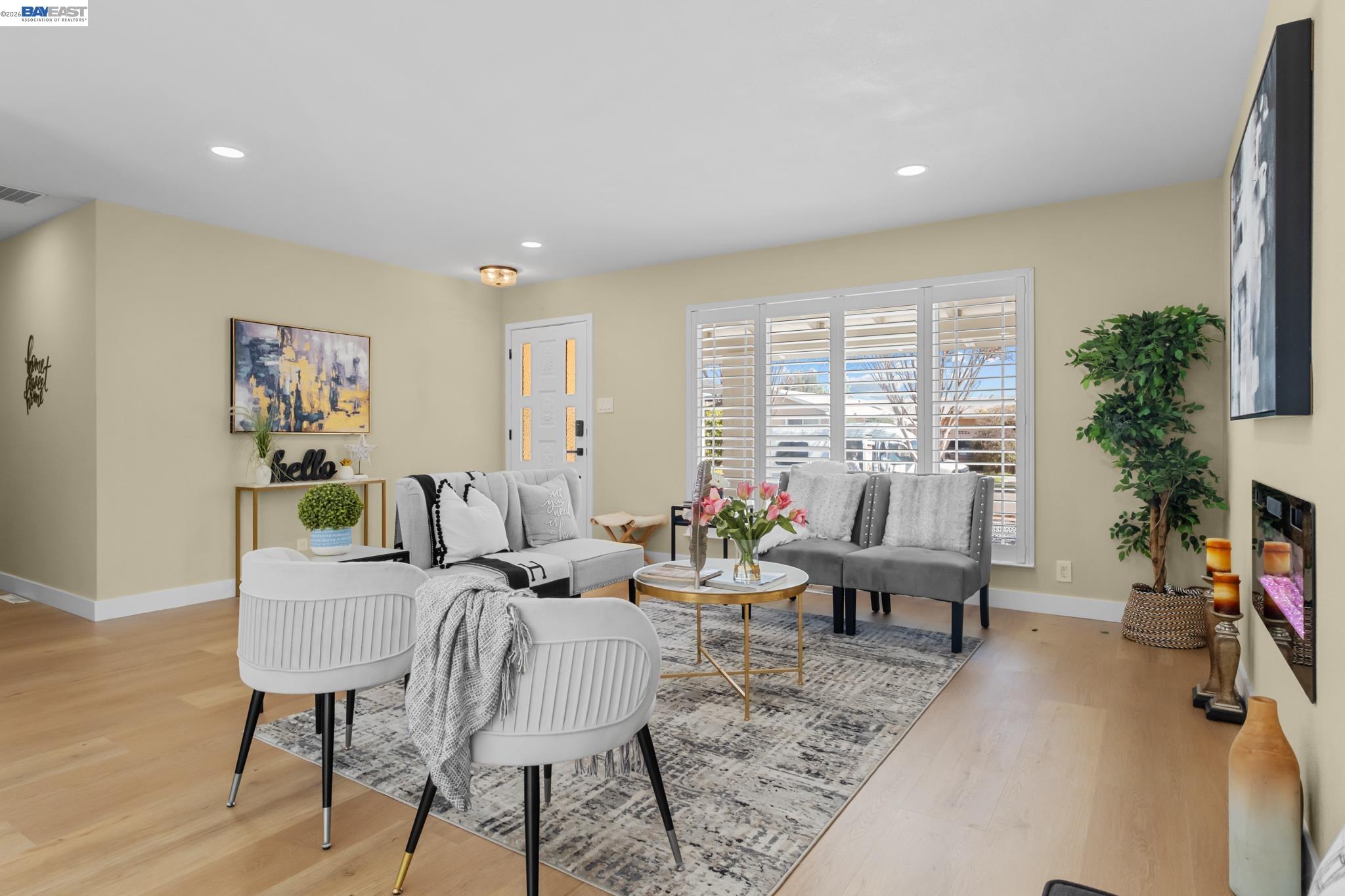 Detail Gallery Image 10 of 55 For 24839 Townsend Ave, Hayward,  CA 94544 - 3 Beds | 2 Baths