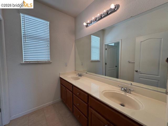 Detail Gallery Image 19 of 29 For 1885 El Dorado Ave, Brentwood,  CA 94513 - 4 Beds | 3 Baths