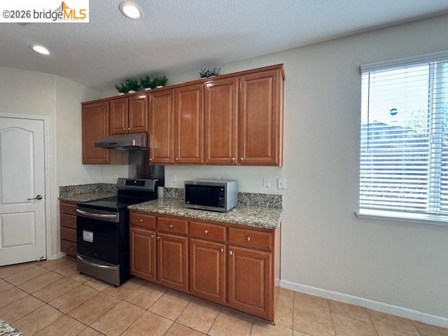 Detail Gallery Image 8 of 29 For 1885 El Dorado Ave, Brentwood,  CA 94513 - 4 Beds | 3 Baths