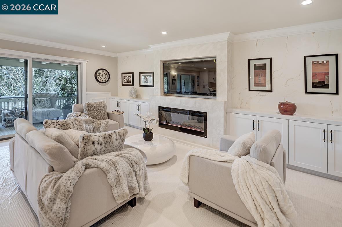 Photo #1: 41126656 Listing: Photo #1