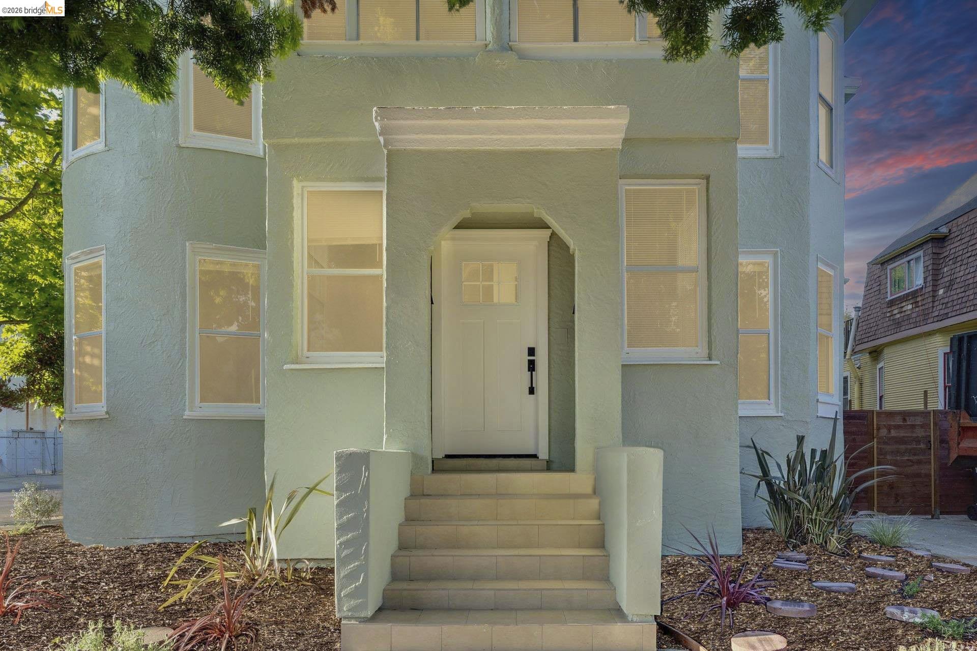 1240 12Th St, Oakland, CA, 94607