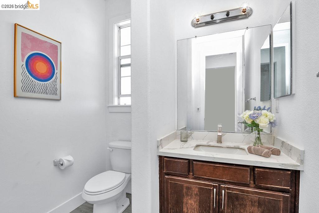 Detail Gallery Image 20 of 39 For 115 Delta Vista Ln, Pittsburg,  CA 94565-4316 - 4 Beds | 3 Baths