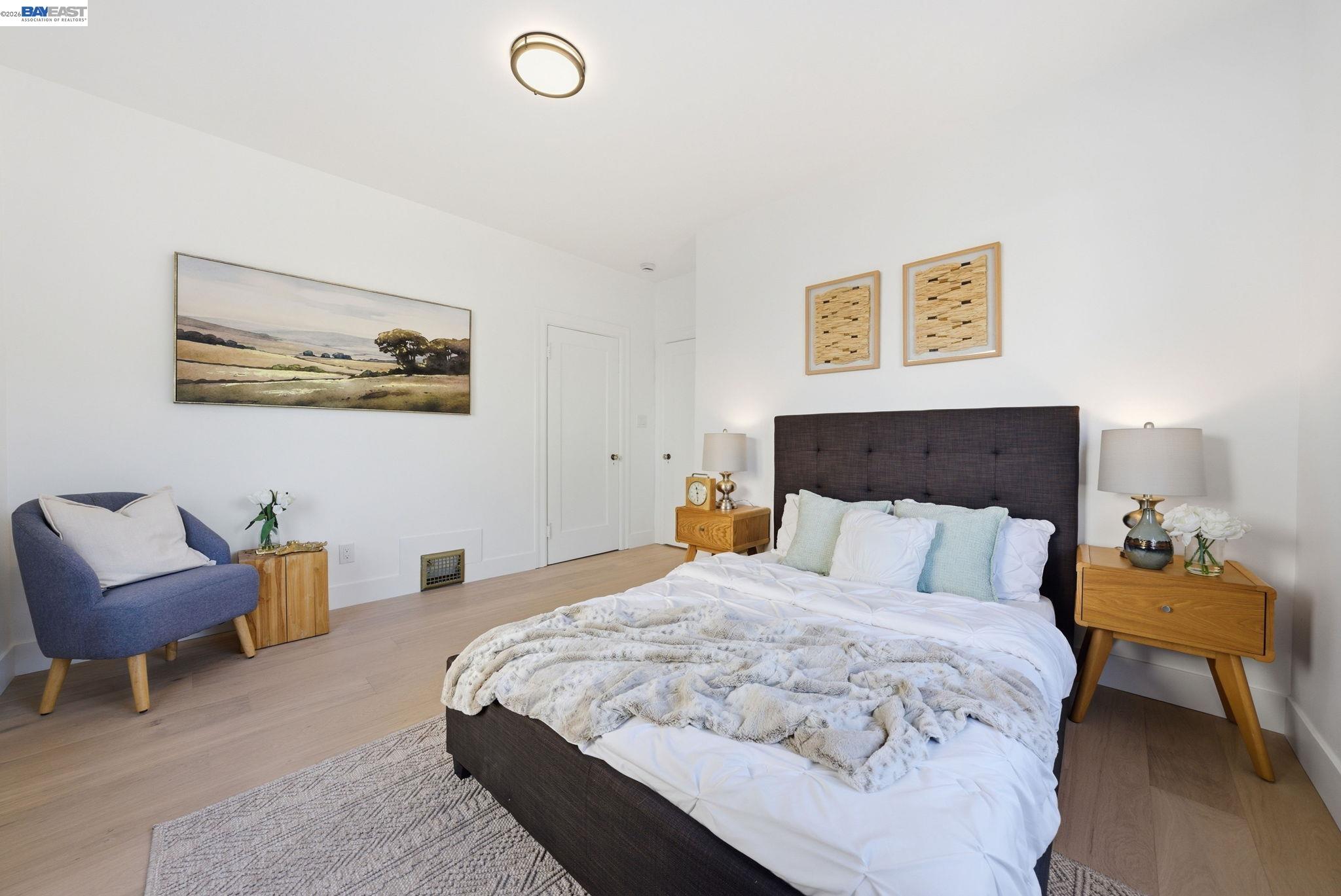 Detail Gallery Image 13 of 39 For 661 Brookwood Pl, Oakland,  CA 94610 - 3 Beds | 3 Baths