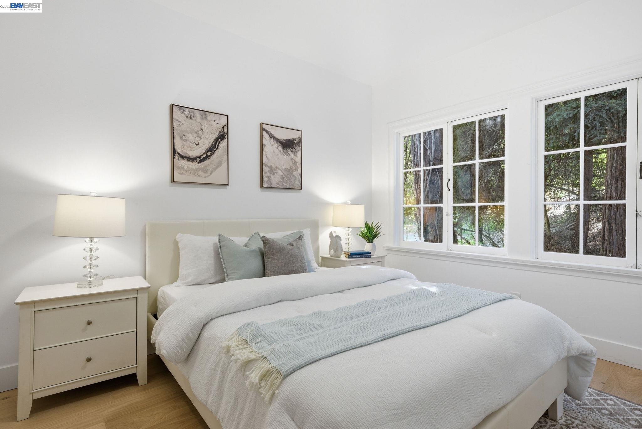 Detail Gallery Image 19 of 39 For 661 Brookwood Pl, Oakland,  CA 94610 - 3 Beds | 3 Baths