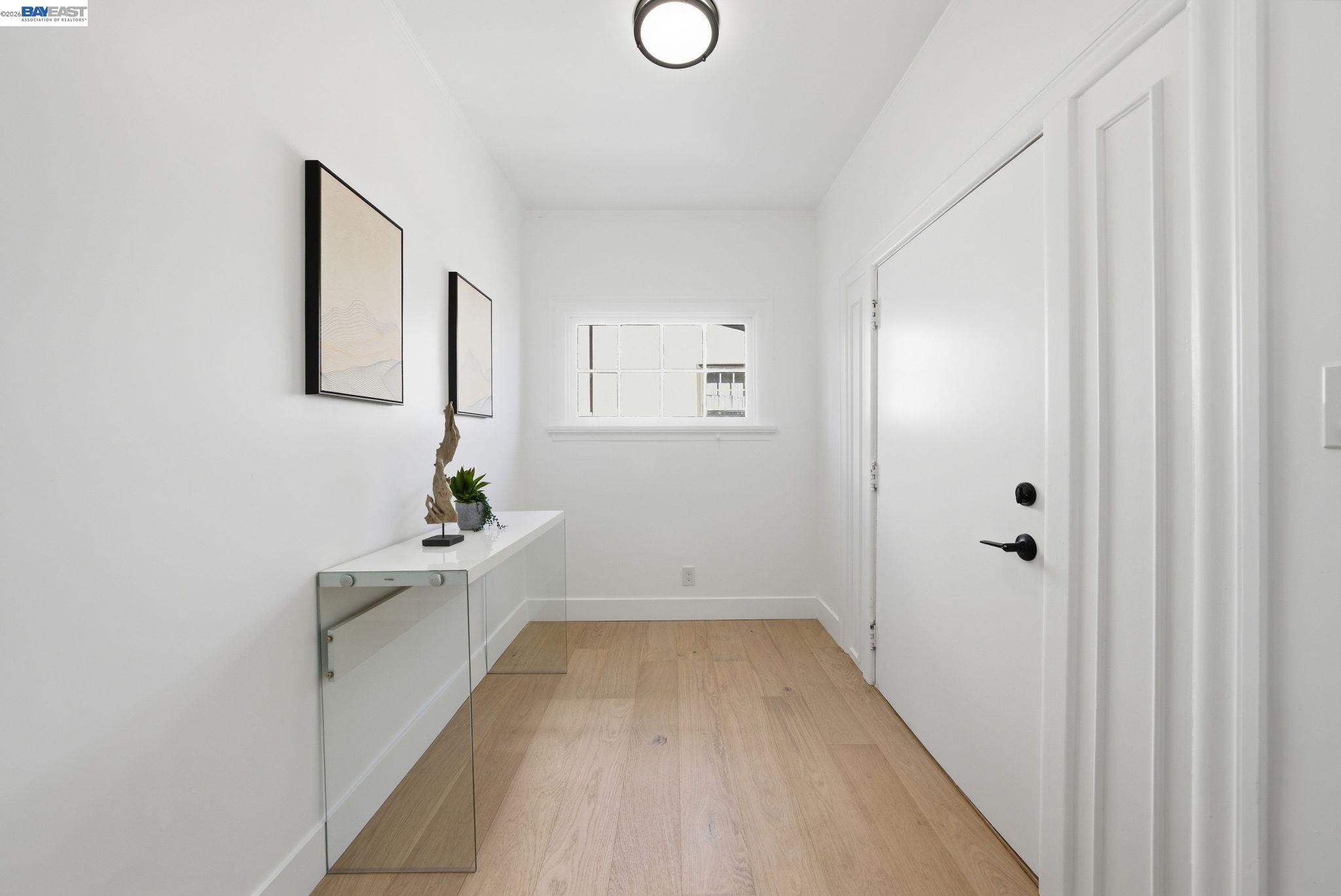 Detail Gallery Image 3 of 39 For 661 Brookwood Pl, Oakland,  CA 94610 - 3 Beds | 3 Baths