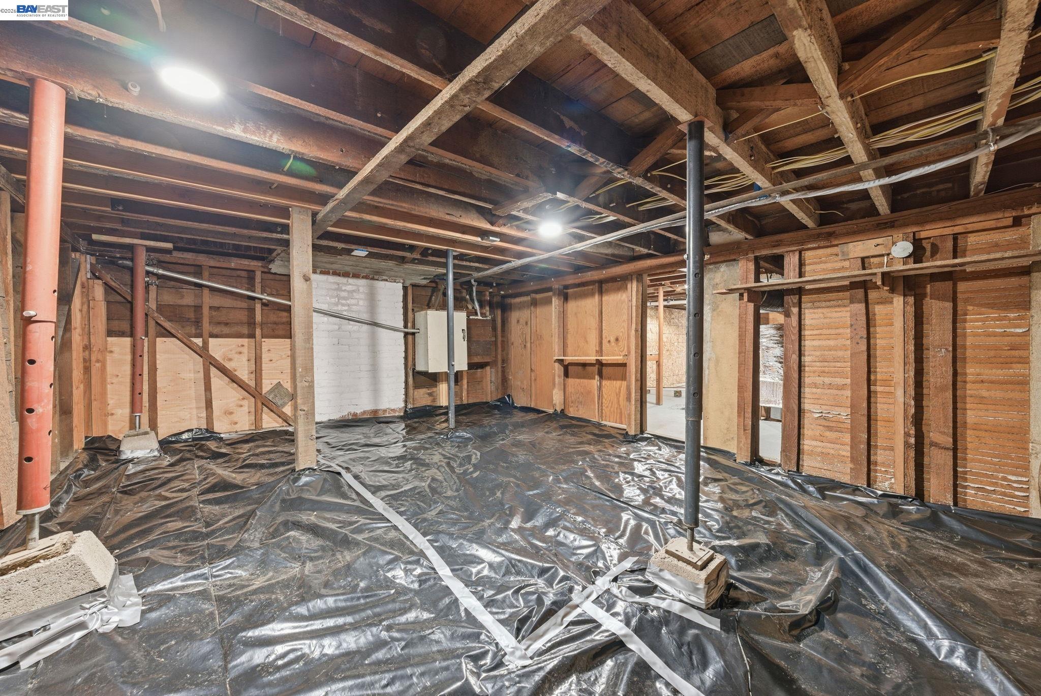 Detail Gallery Image 38 of 39 For 661 Brookwood Pl, Oakland,  CA 94610 - 3 Beds | 3 Baths