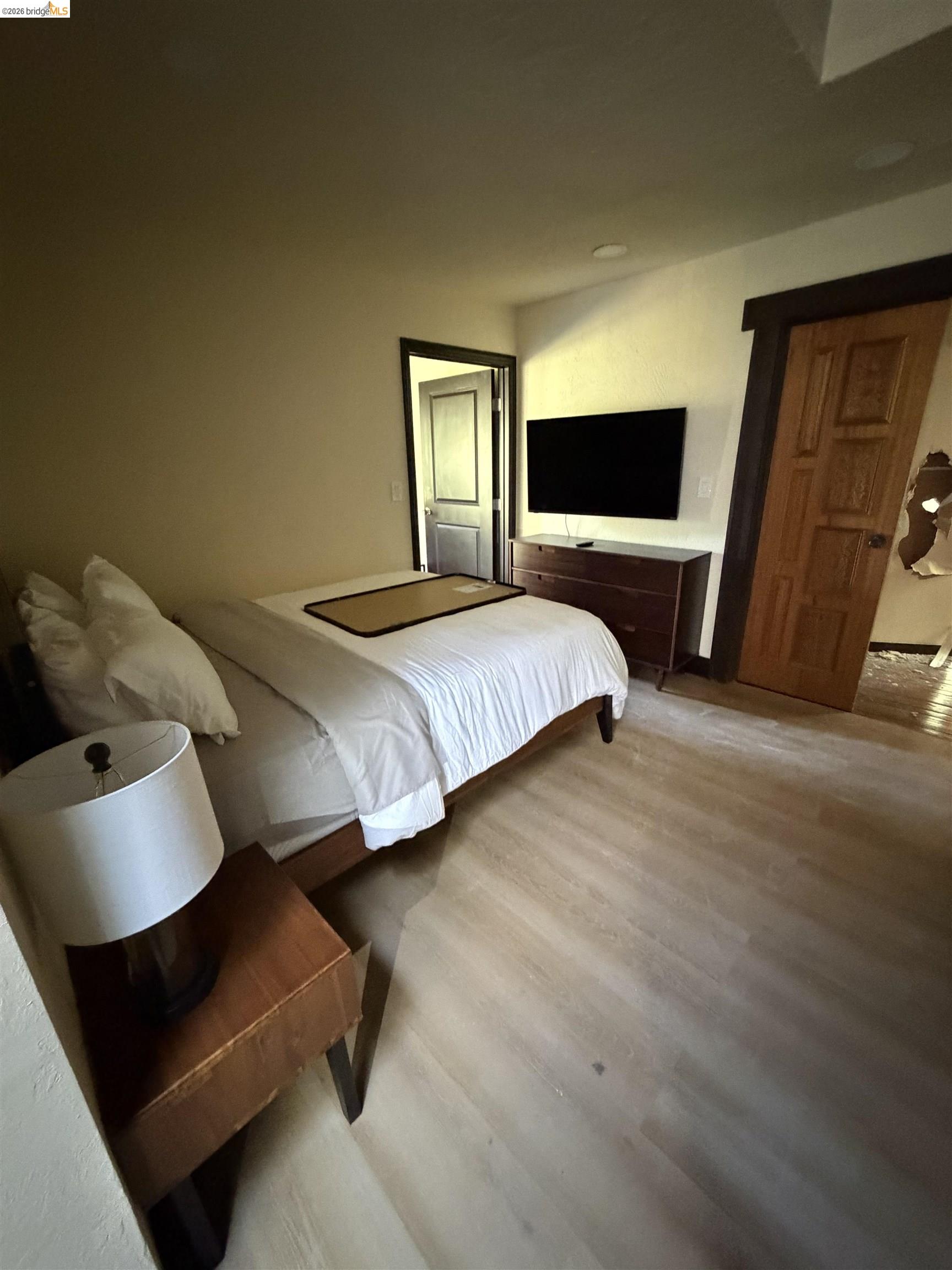 Detail Gallery Image 16 of 37 For 90 Devin Dr, Moraga,  CA 94556 - 5 Beds | 4/1 Baths