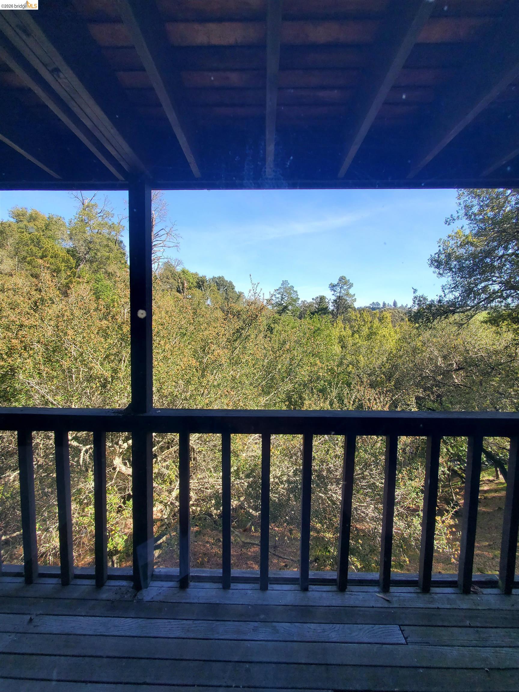 Detail Gallery Image 34 of 37 For 90 Devin Dr, Moraga,  CA 94556 - 5 Beds | 4/1 Baths