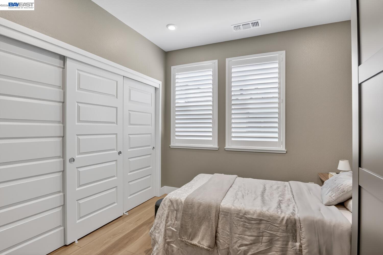 Detail Gallery Image 23 of 33 For 922 Noble Fir Ter #5,  Sunnyvale,  CA 94086 - 2 Beds | 2/1 Baths