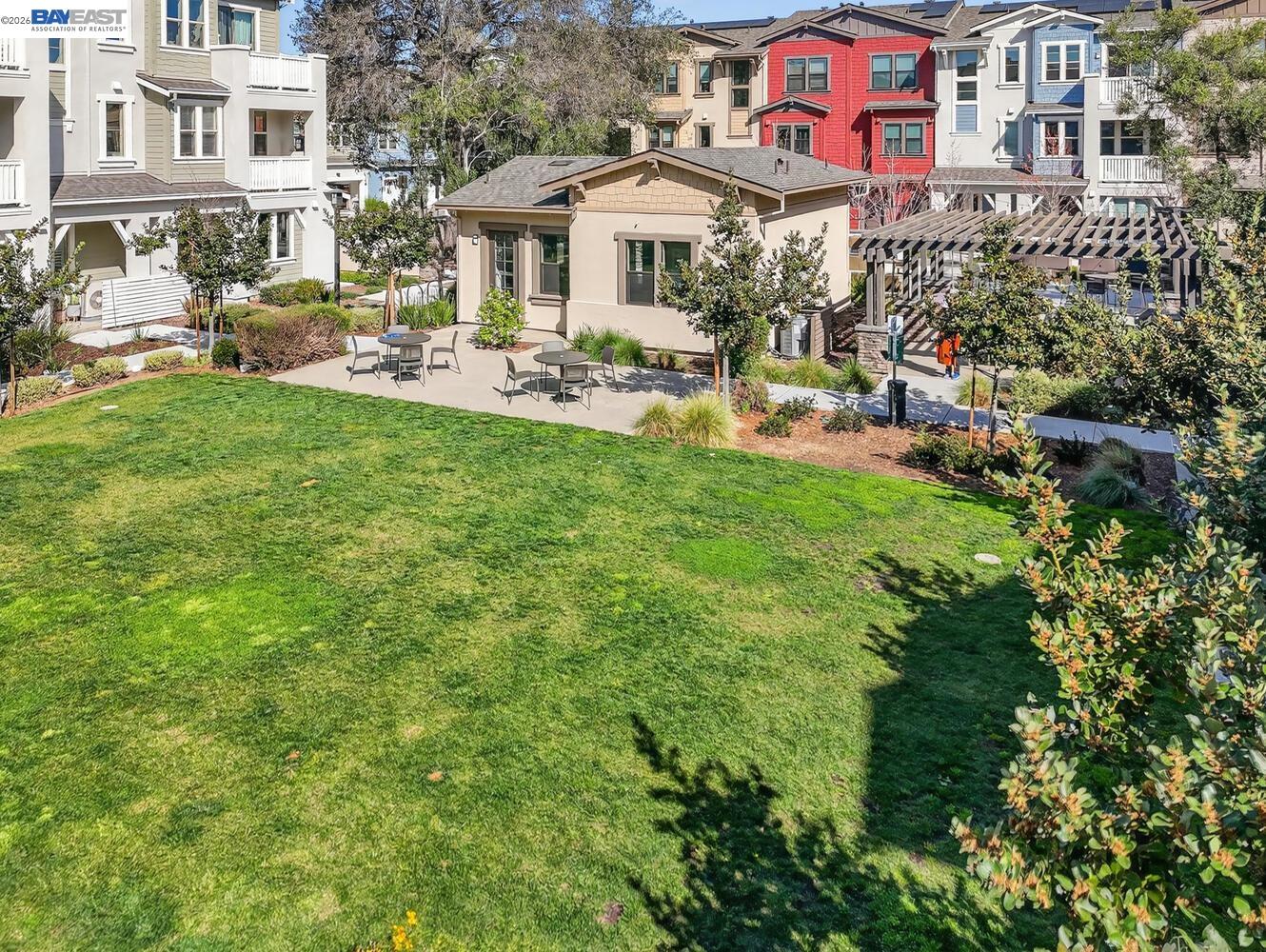 Detail Gallery Image 30 of 33 For 922 Noble Fir Ter #5,  Sunnyvale,  CA 94086 - 2 Beds | 2/1 Baths