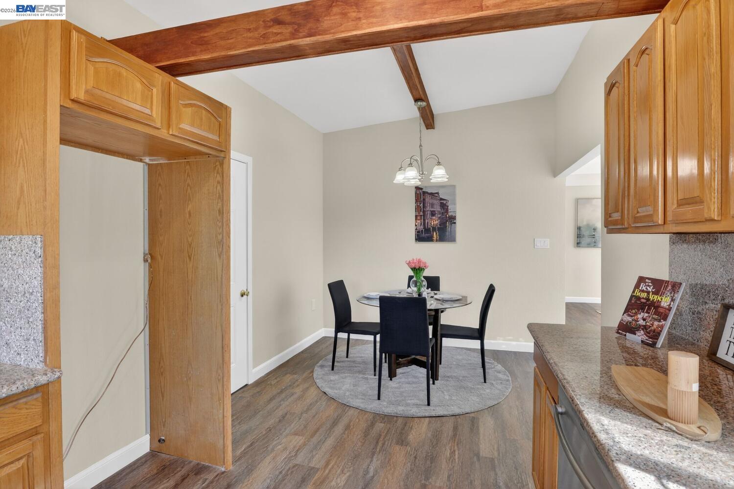 Detail Gallery Image 13 of 33 For 320 Monmouth Dr, Milpitas,  CA 95035 - 4 Beds | 2 Baths