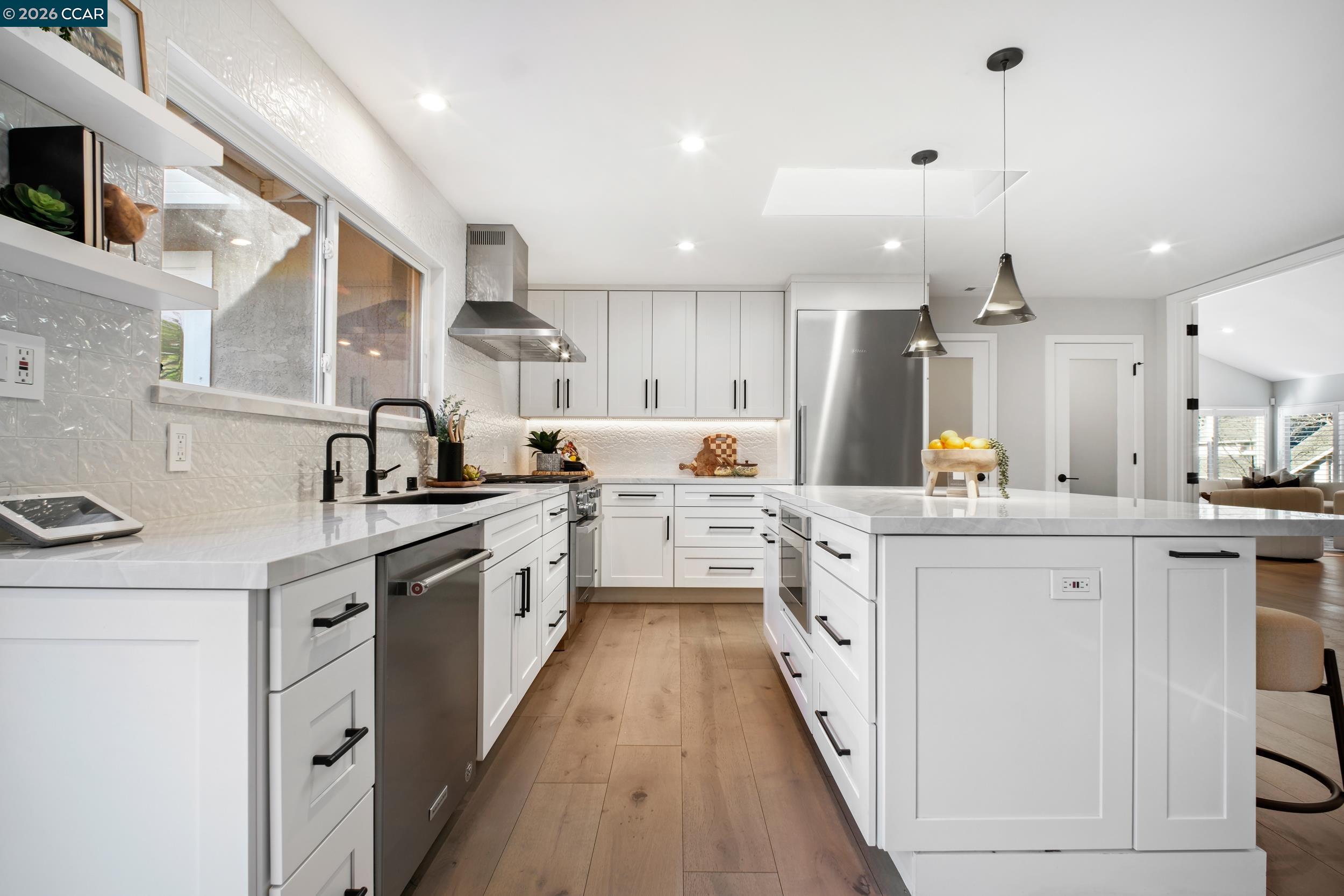 Detail Gallery Image 13 of 55 For 230 Royal Palm Place, Danville,  CA 94526 - 4 Beds | 2 Baths