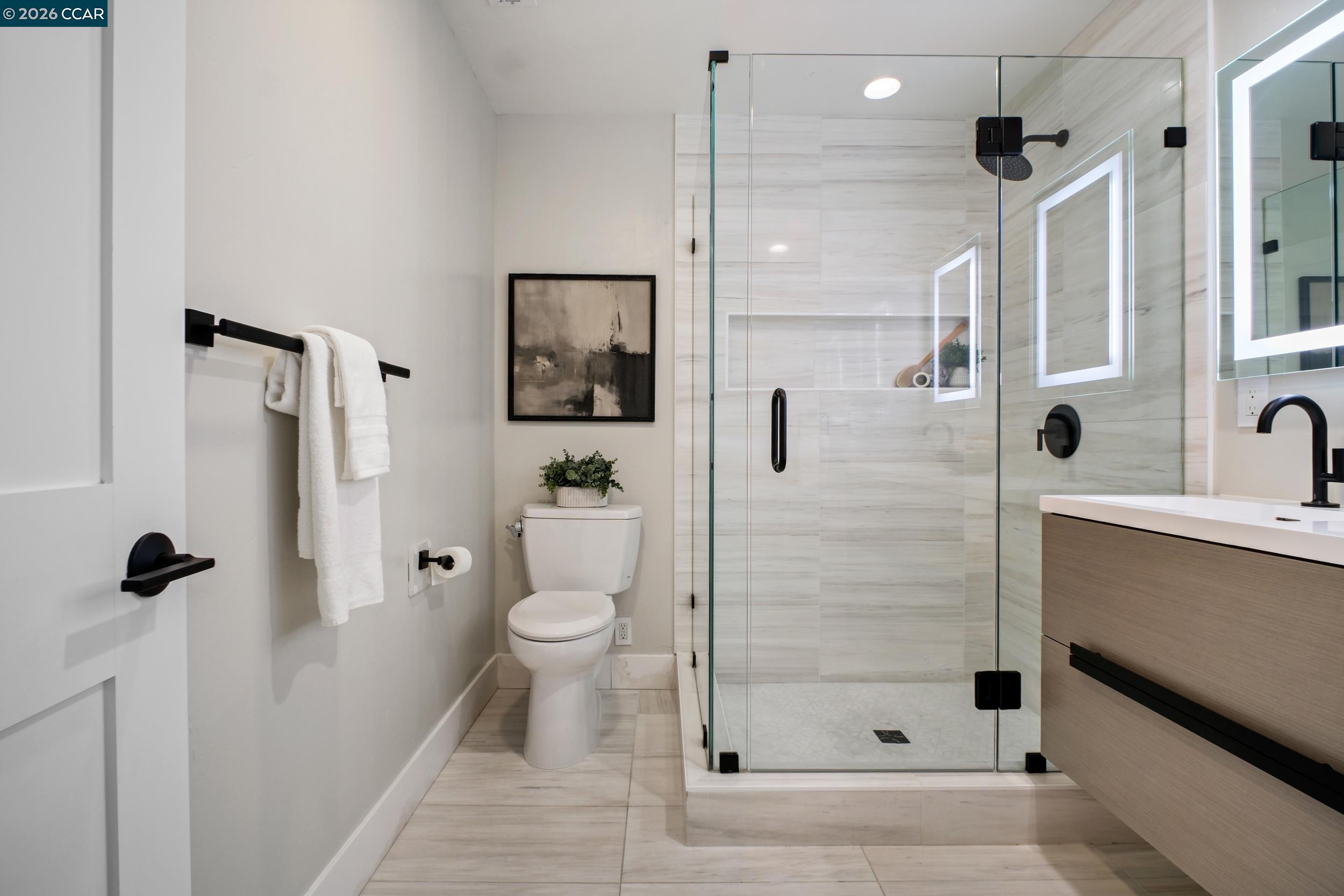 Detail Gallery Image 18 of 55 For 230 Royal Palm Place, Danville,  CA 94526 - 4 Beds | 2 Baths