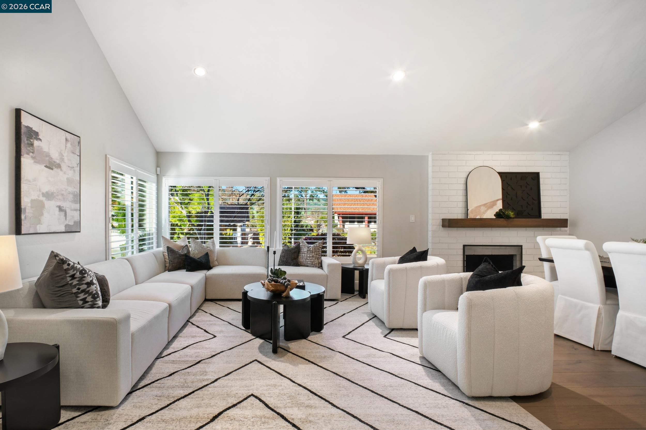 Detail Gallery Image 3 of 55 For 230 Royal Palm Place, Danville,  CA 94526 - 4 Beds | 2 Baths