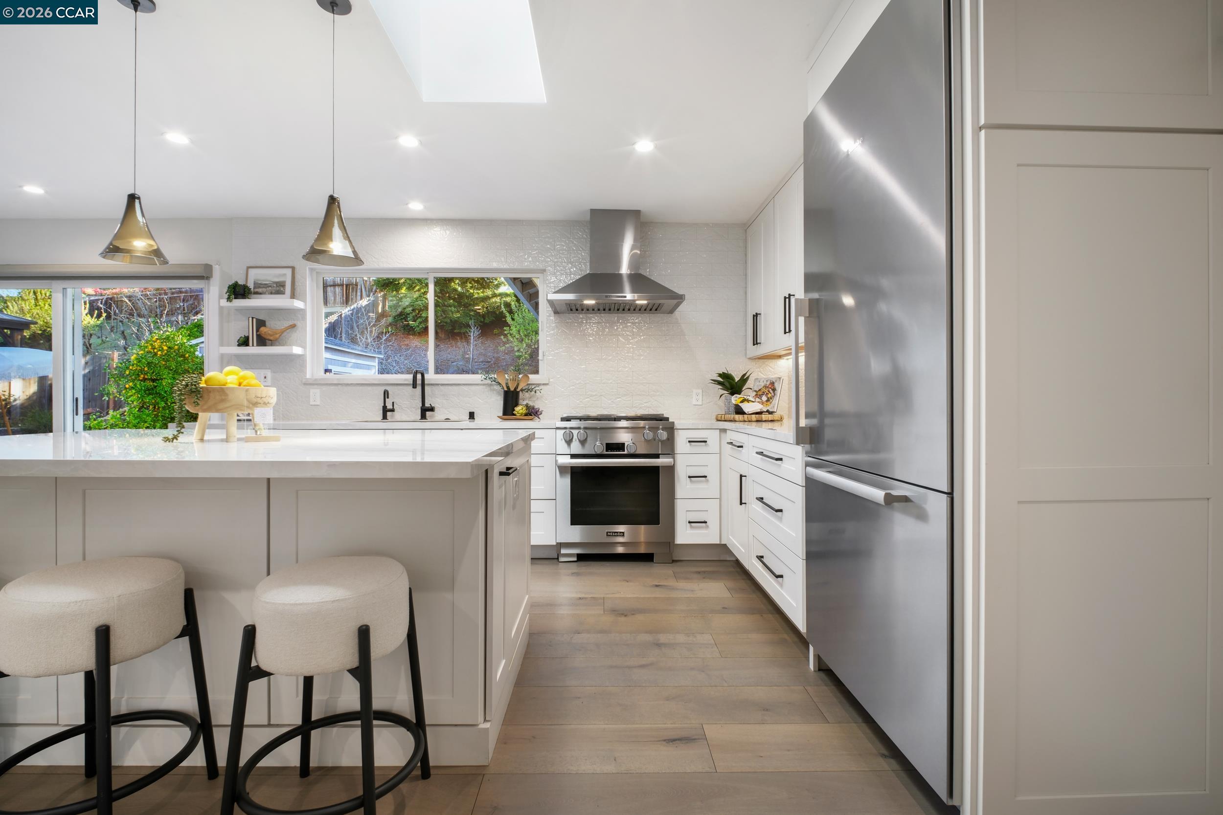 Detail Gallery Image 9 of 55 For 230 Royal Palm Place, Danville,  CA 94526 - 4 Beds | 2 Baths