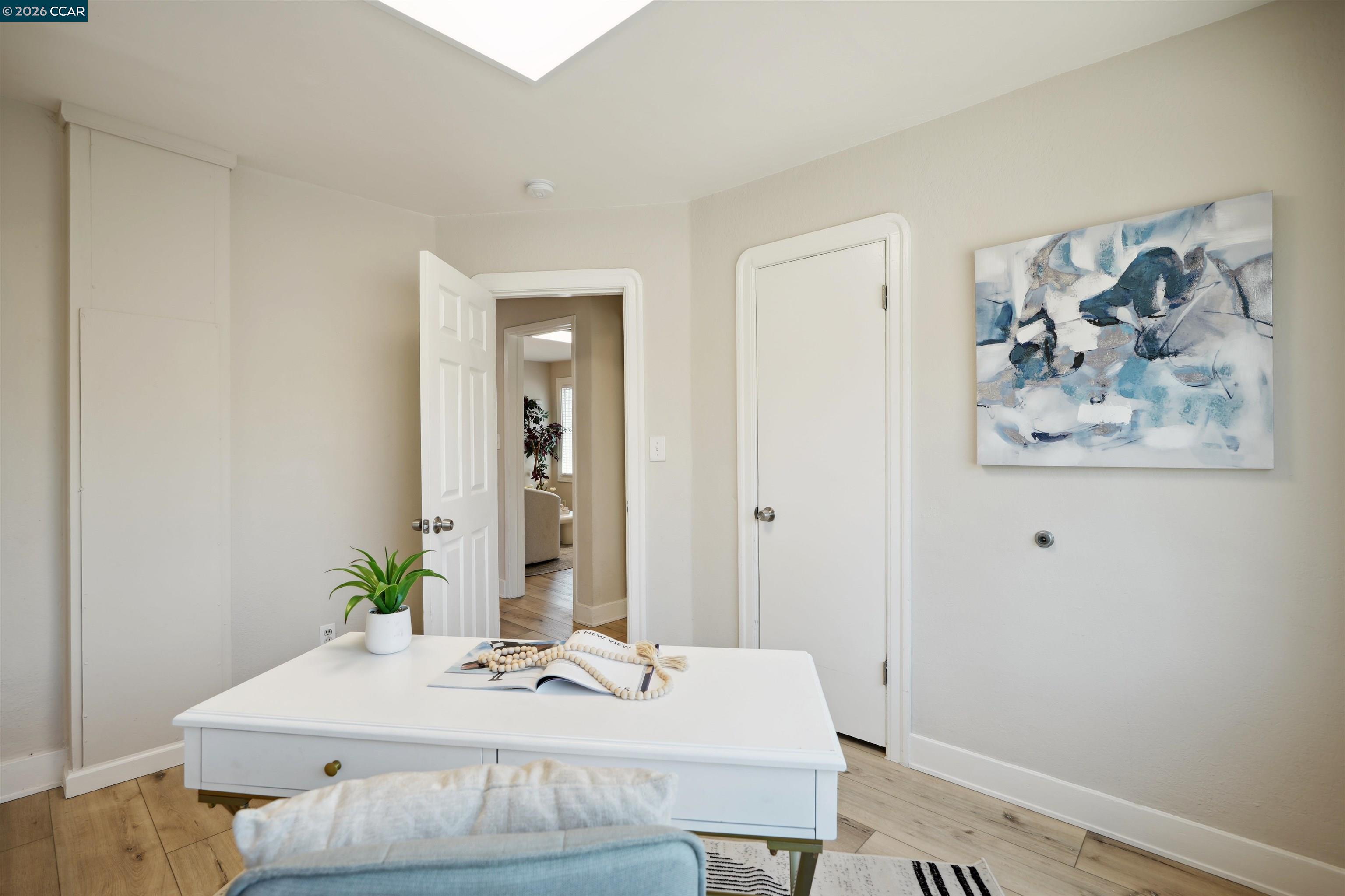 Detail Gallery Image 16 of 37 For 7700 Garfield Ave., Oakland,  CA 94605 - 4 Beds | 1 Baths