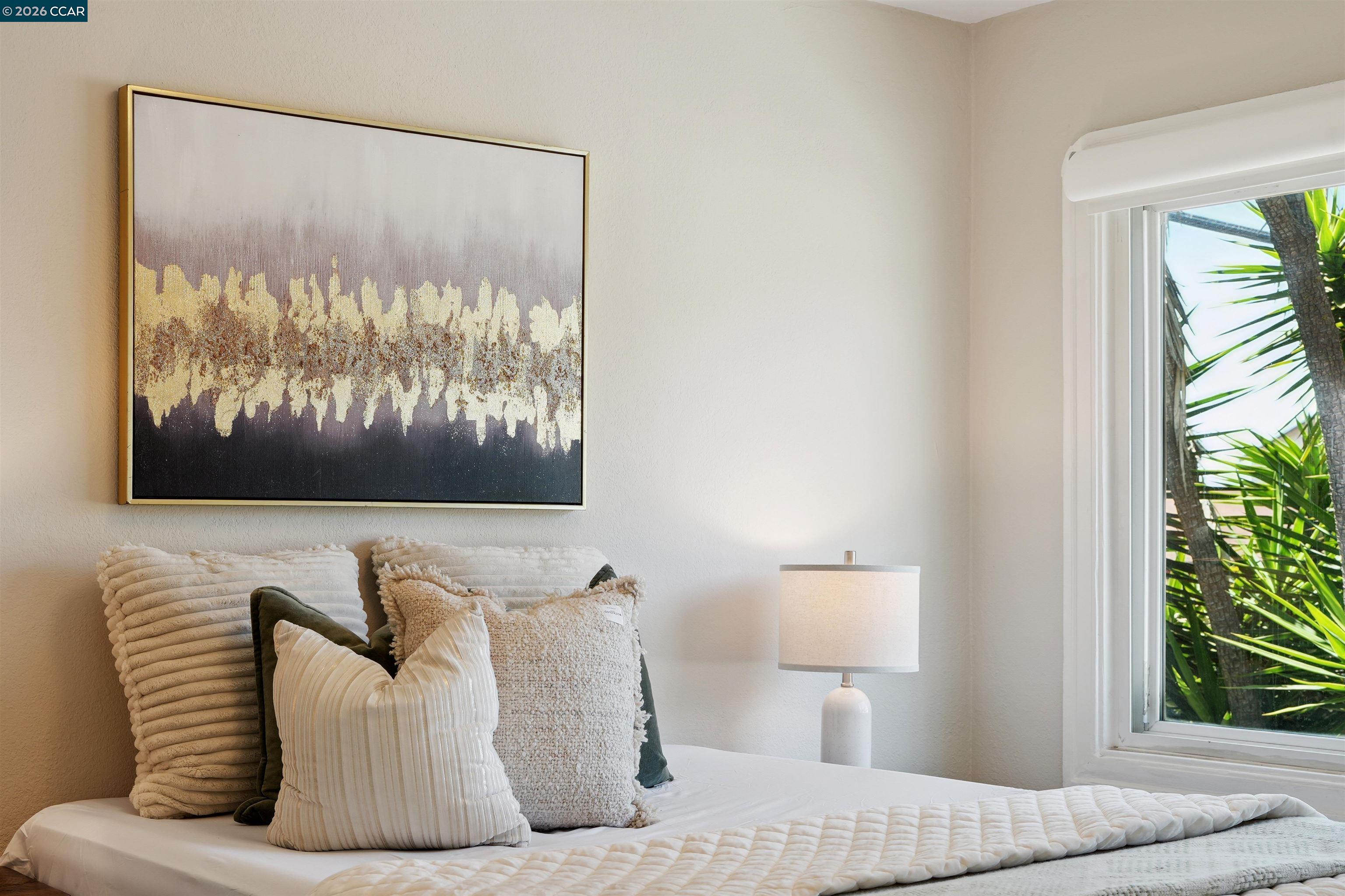 Detail Gallery Image 22 of 37 For 7700 Garfield Ave., Oakland,  CA 94605 - 4 Beds | 1 Baths