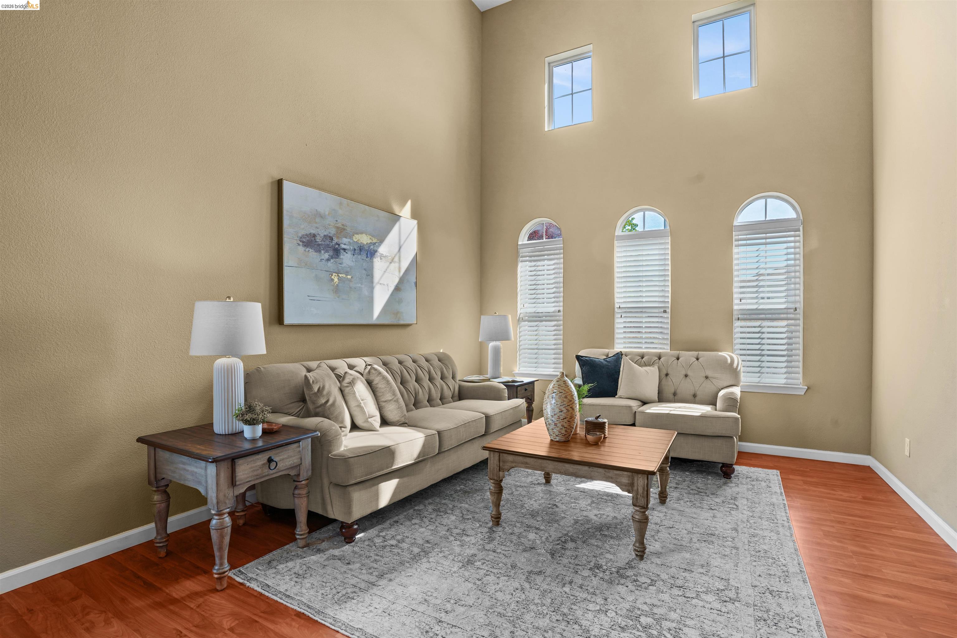 Detail Gallery Image 8 of 49 For 2497 Covelite Way, Antioch,  CA 94531 - 4 Beds | 3 Baths