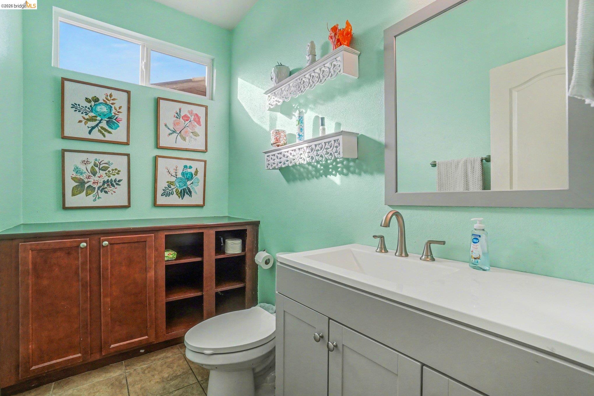 Detail Gallery Image 16 of 55 For 618 Poplar Ct, Oakley,  CA 94561 - 4 Beds | 3/1 Baths