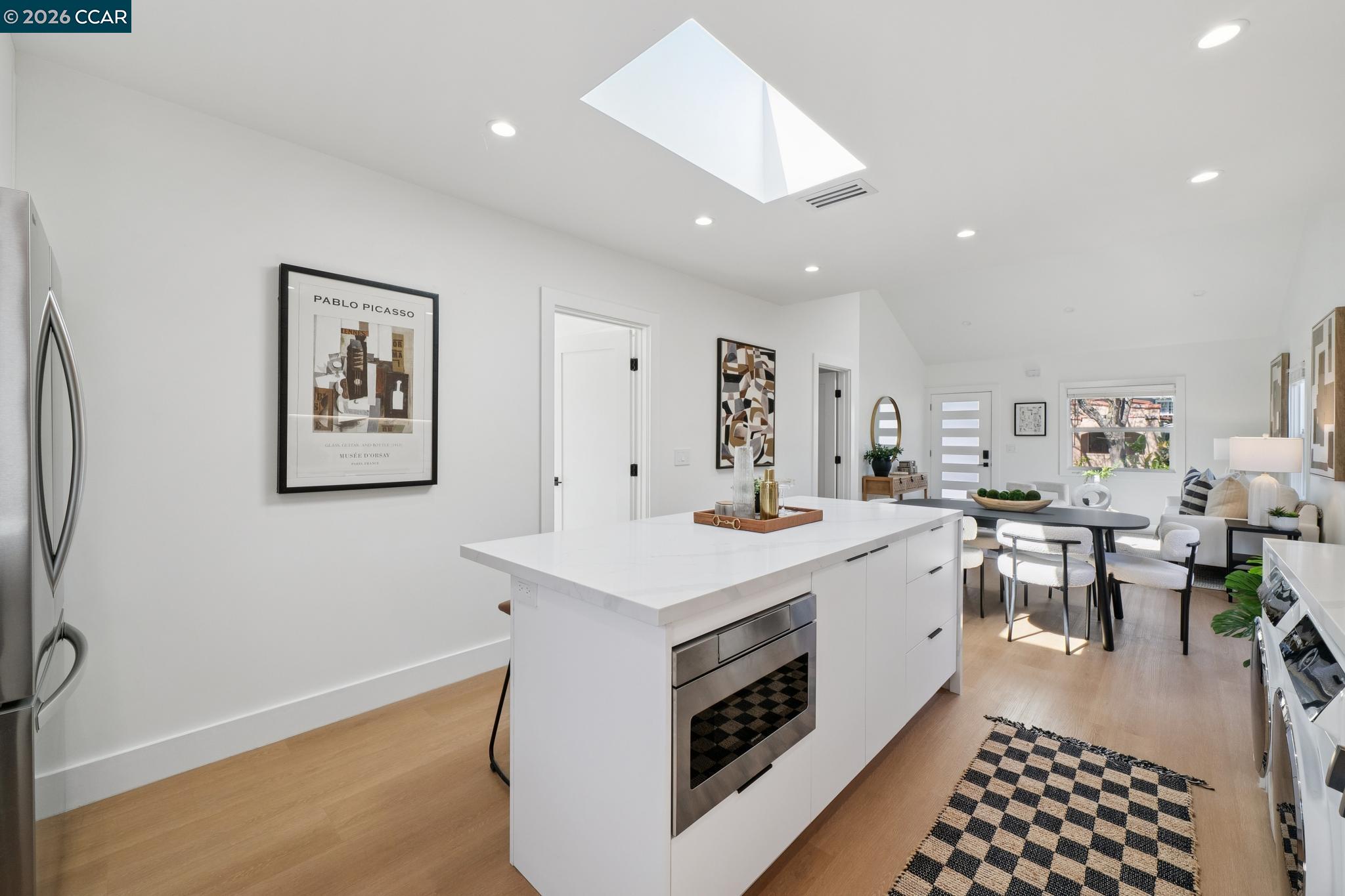 Detail Gallery Image 26 of 60 For 1612 Carleton Street, Berkeley,  CA 94703 - 2 Beds | 2 Baths