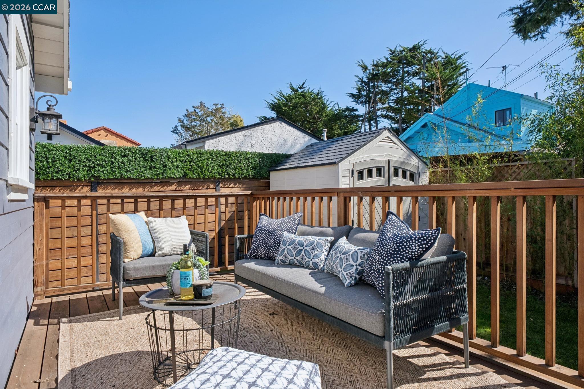 Detail Gallery Image 47 of 60 For 1612 Carleton Street, Berkeley,  CA 94703 - 2 Beds | 2 Baths