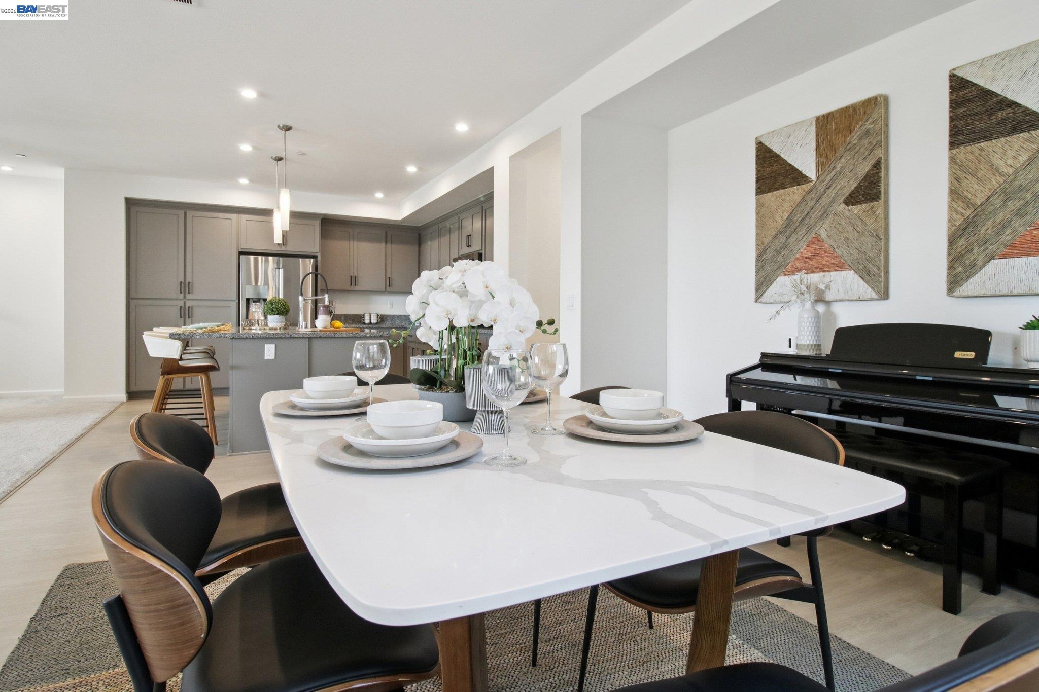 Detail Gallery Image 15 of 60 For 5473 Dublin Blvd, Dublin,  CA 94568 - 4 Beds | 3 Baths