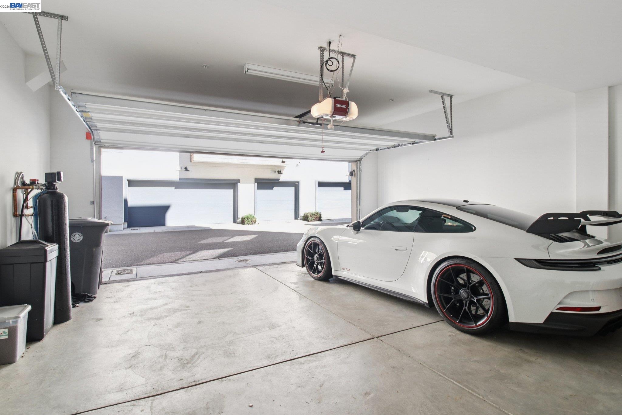 Detail Gallery Image 40 of 60 For 5473 Dublin Blvd, Dublin,  CA 94568 - 4 Beds | 3 Baths