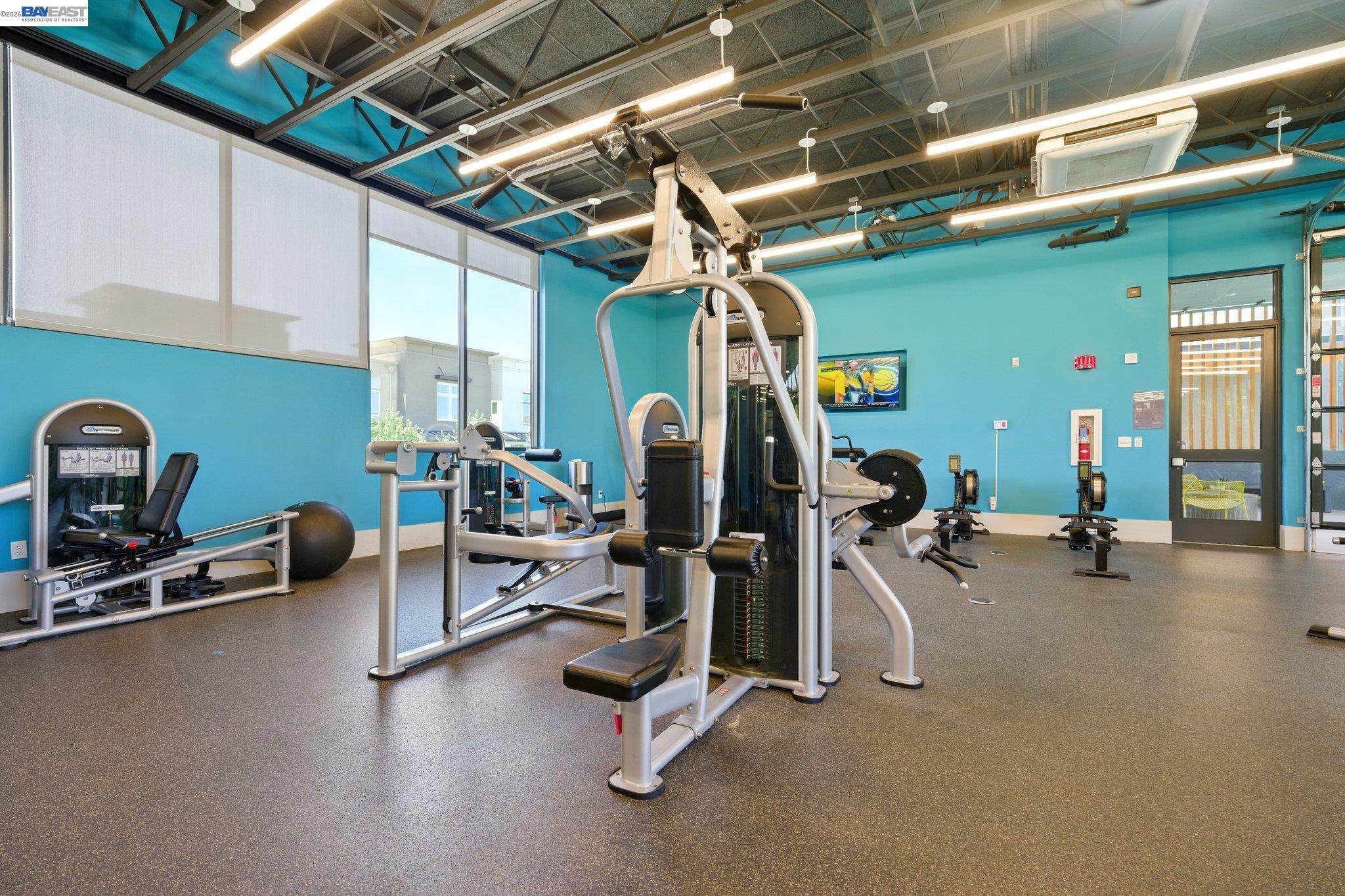 Detail Gallery Image 49 of 60 For 5473 Dublin Blvd, Dublin,  CA 94568 - 4 Beds | 3 Baths