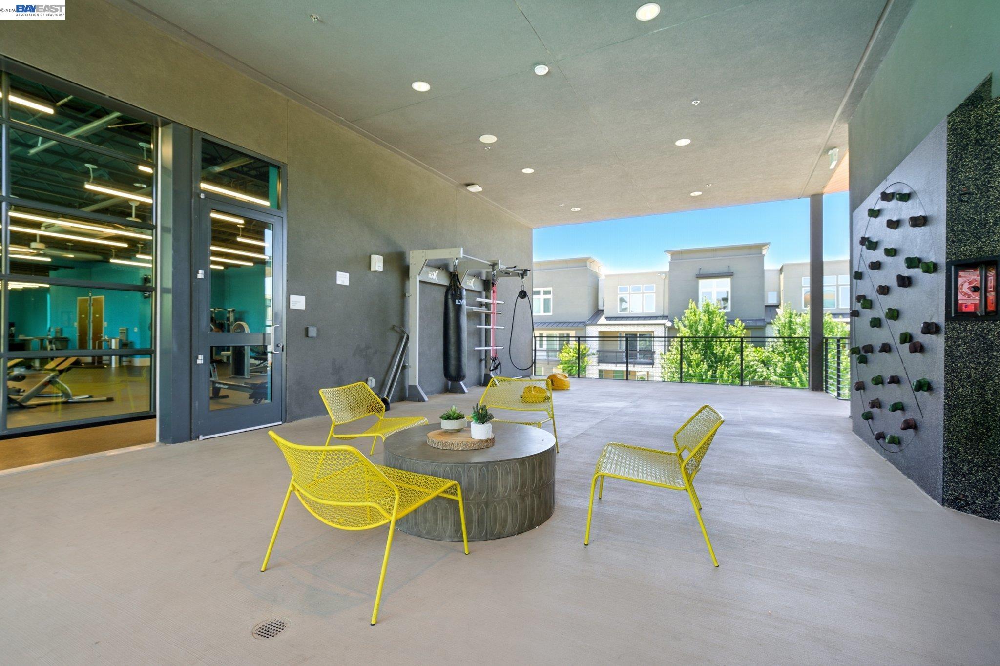 Detail Gallery Image 50 of 60 For 5473 Dublin Blvd, Dublin,  CA 94568 - 4 Beds | 3 Baths