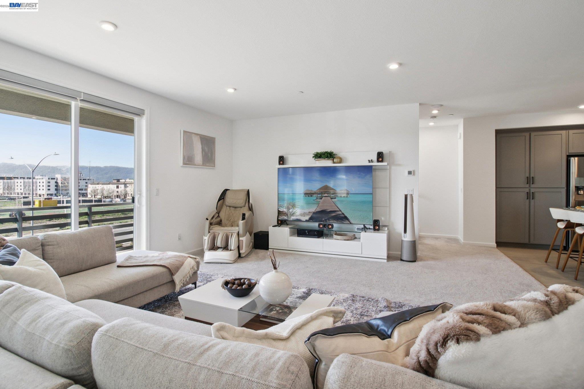 Photo #6: 41126678 Listing: Photo #6