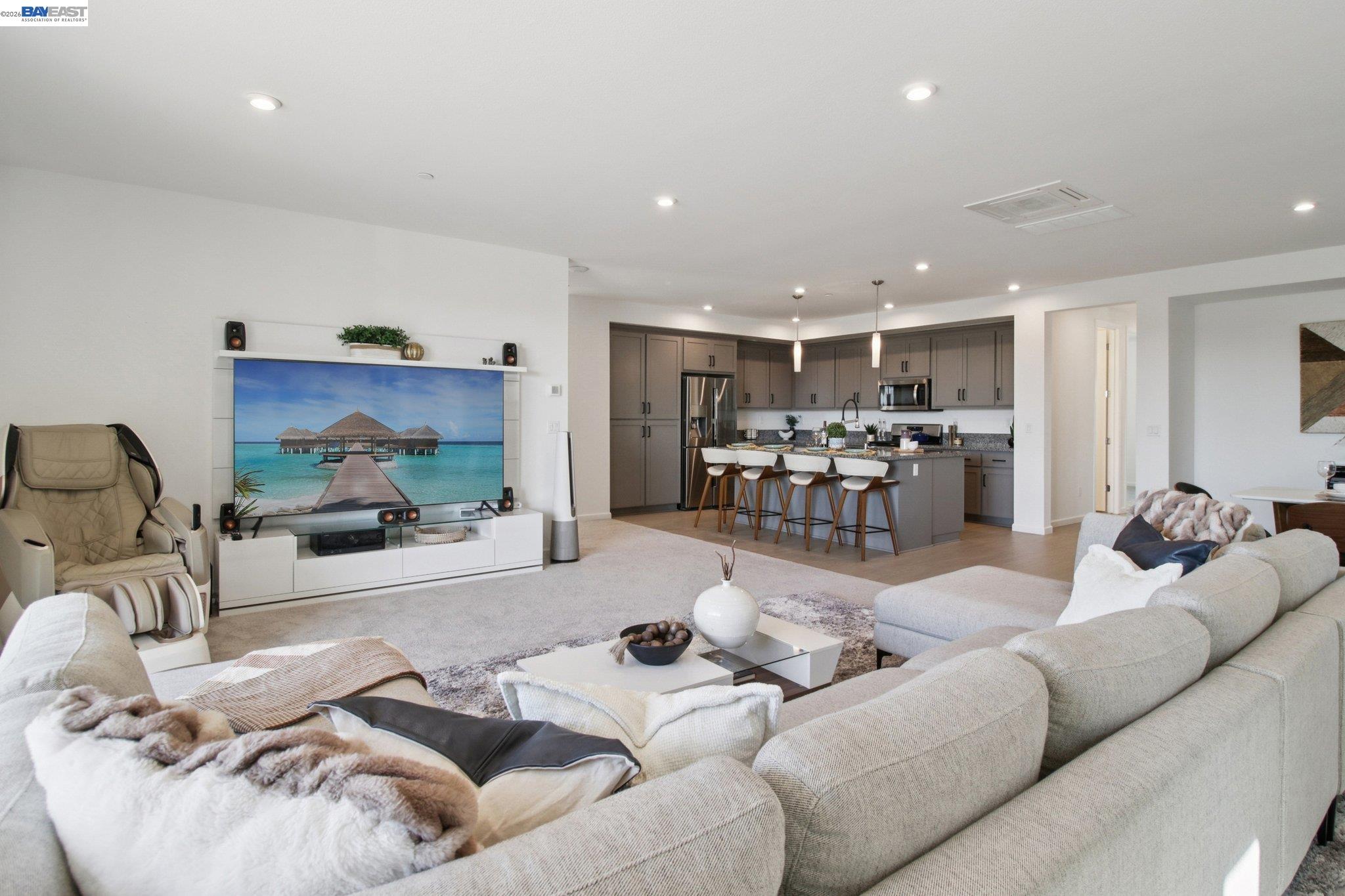 Detail Gallery Image 7 of 60 For 5473 Dublin Blvd, Dublin,  CA 94568 - 4 Beds | 3 Baths