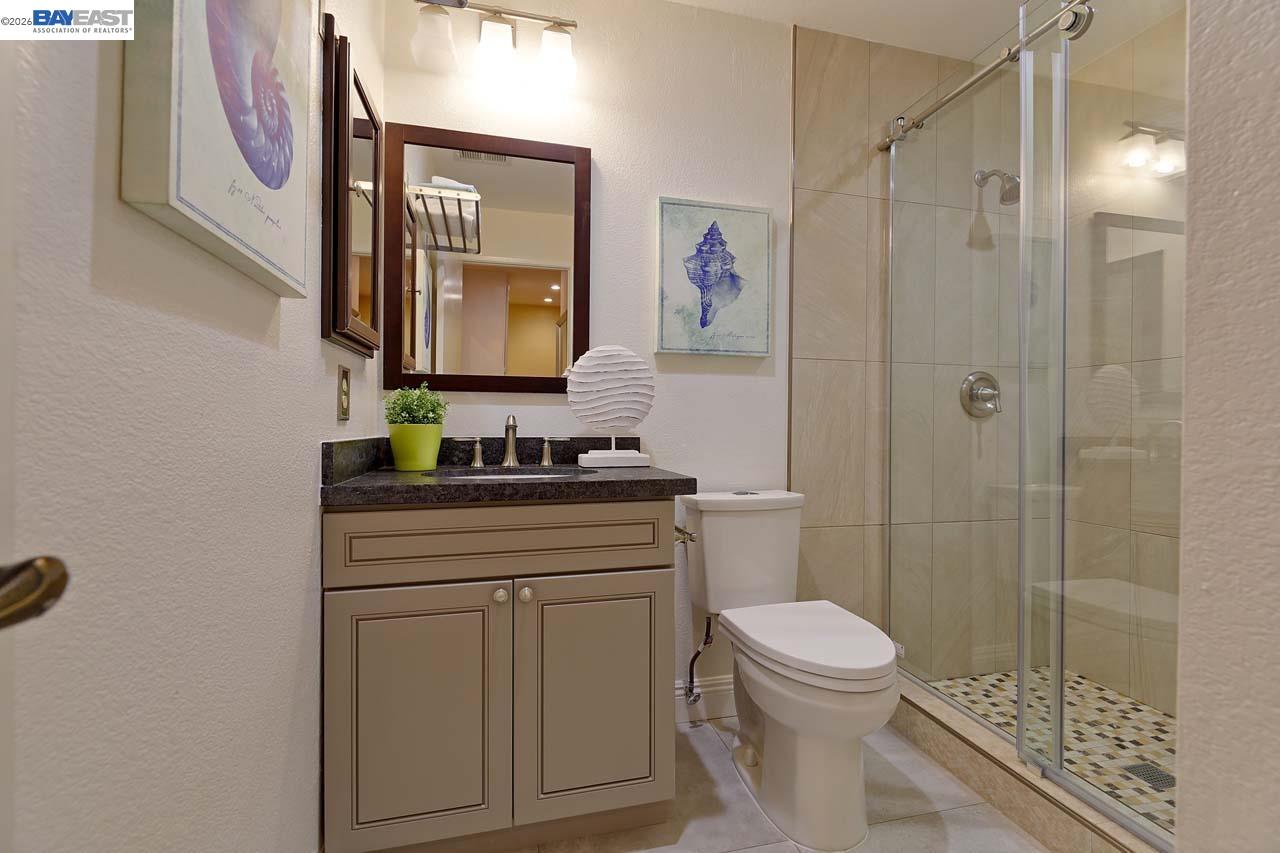 Detail Gallery Image 16 of 26 For 4235 Tanager Cmn, Fremont,  CA 94555 - 3 Beds | 1/1 Baths