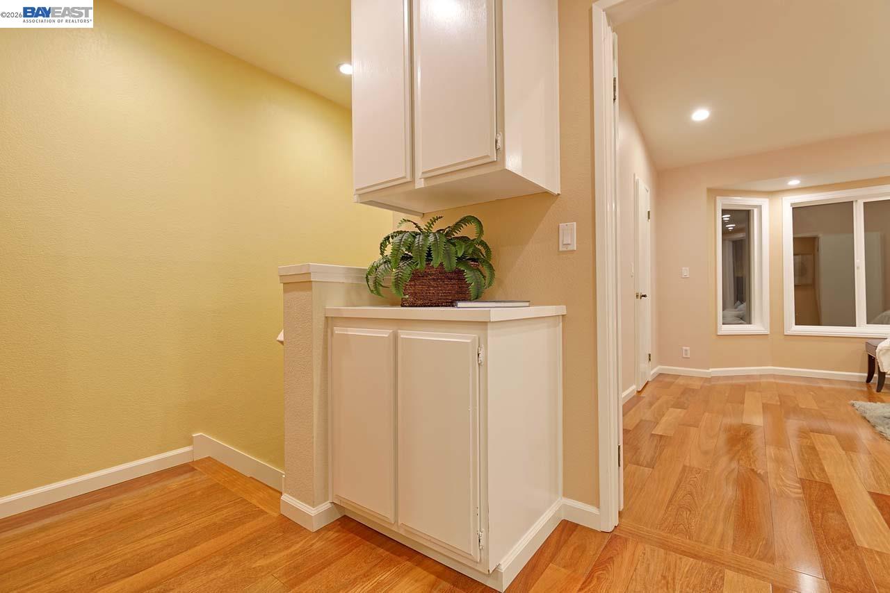 Detail Gallery Image 20 of 26 For 4235 Tanager Cmn, Fremont,  CA 94555 - 3 Beds | 1/1 Baths