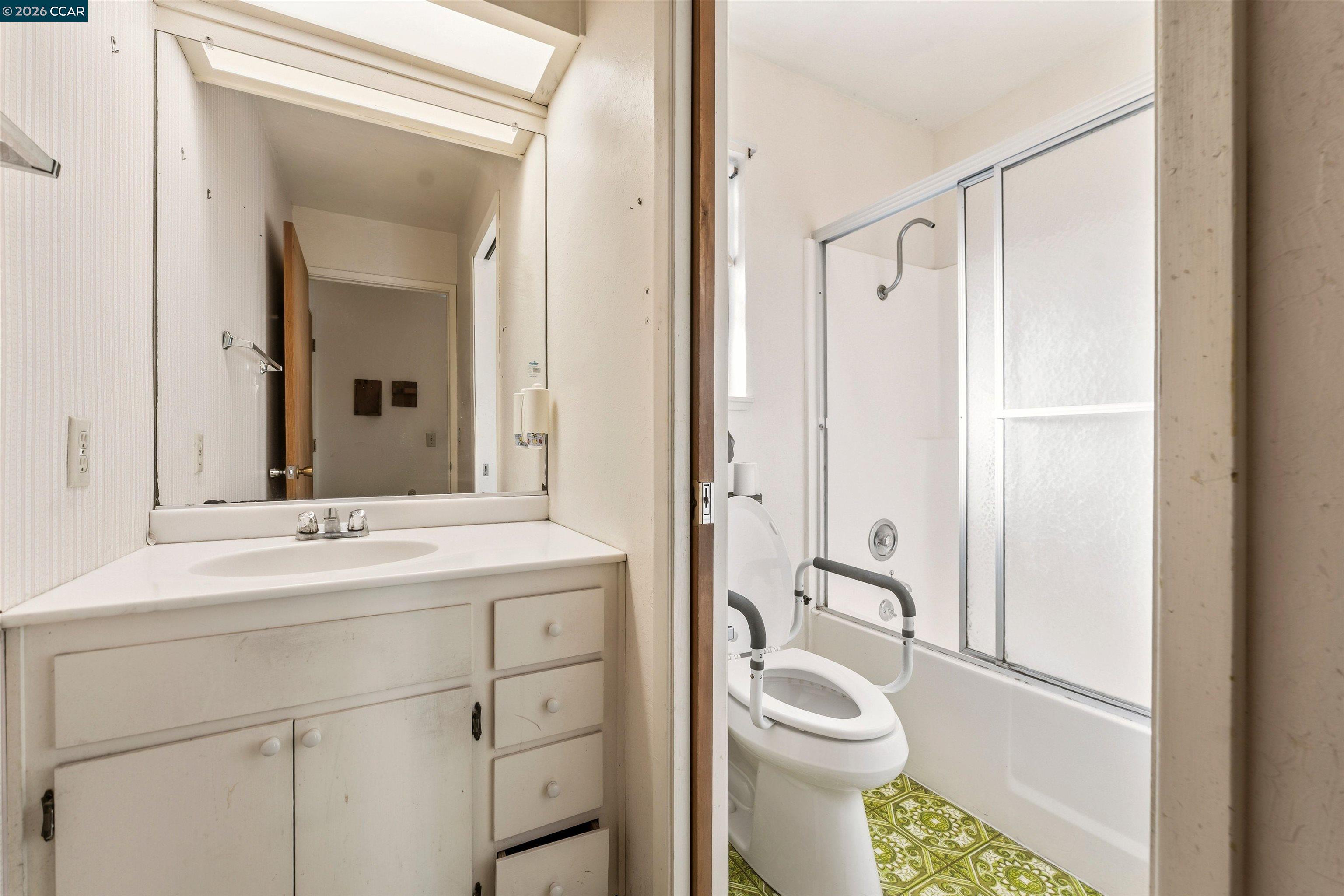 Detail Gallery Image 20 of 35 For 3246 Judy Lane, Lafayette,  CA 94549 - 4 Beds | 3 Baths