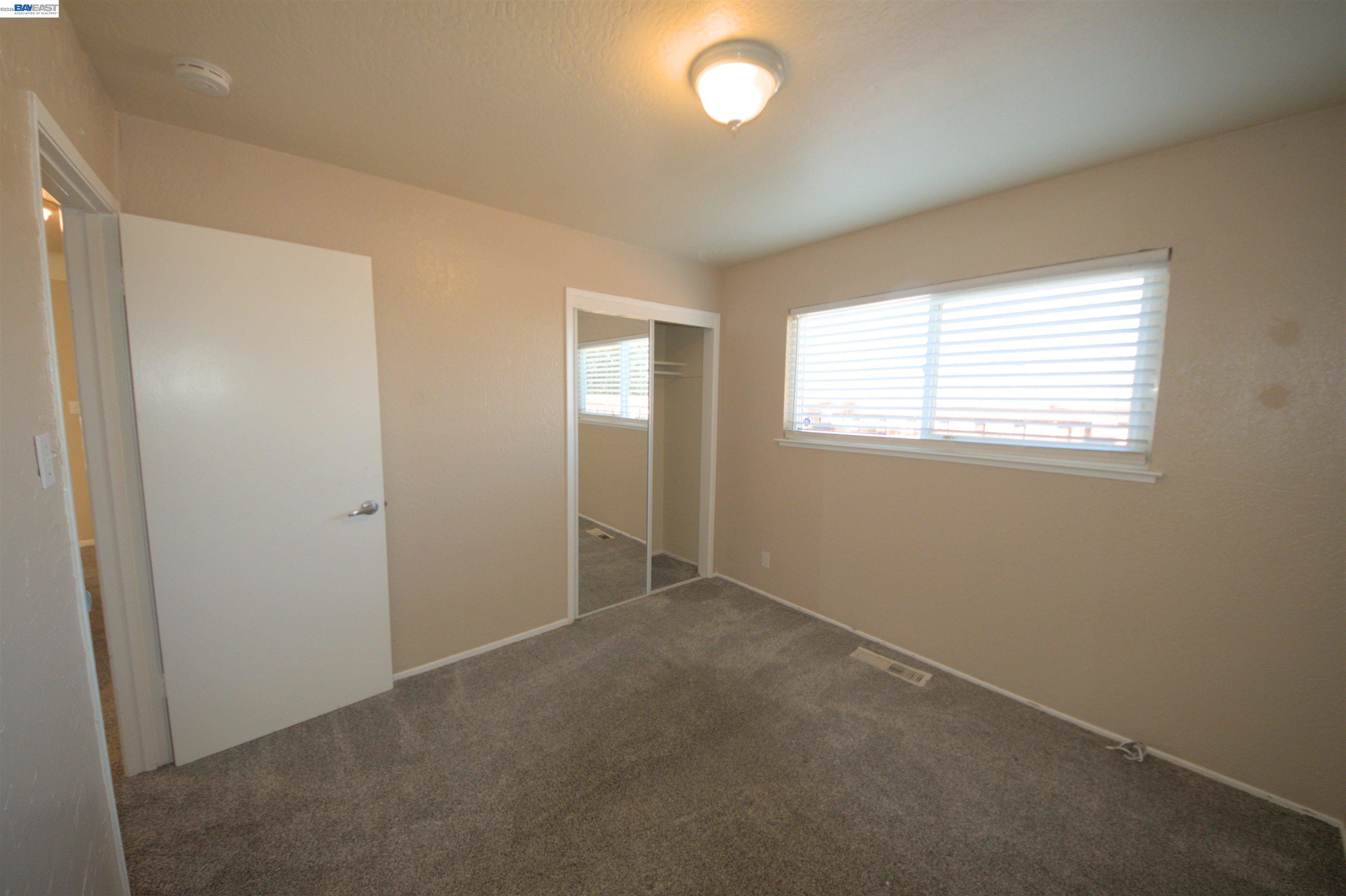 Detail Gallery Image 24 of 37 For 3799 Crestview Dr, Pittsburg,  CA 94565-5716 - 3 Beds | 2 Baths