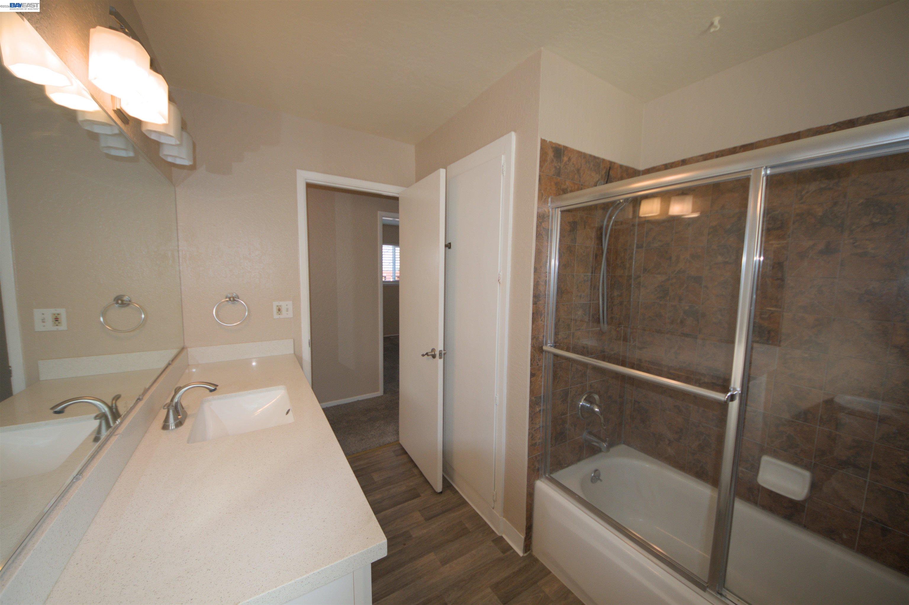 Detail Gallery Image 28 of 37 For 3799 Crestview Dr, Pittsburg,  CA 94565-5716 - 3 Beds | 2 Baths