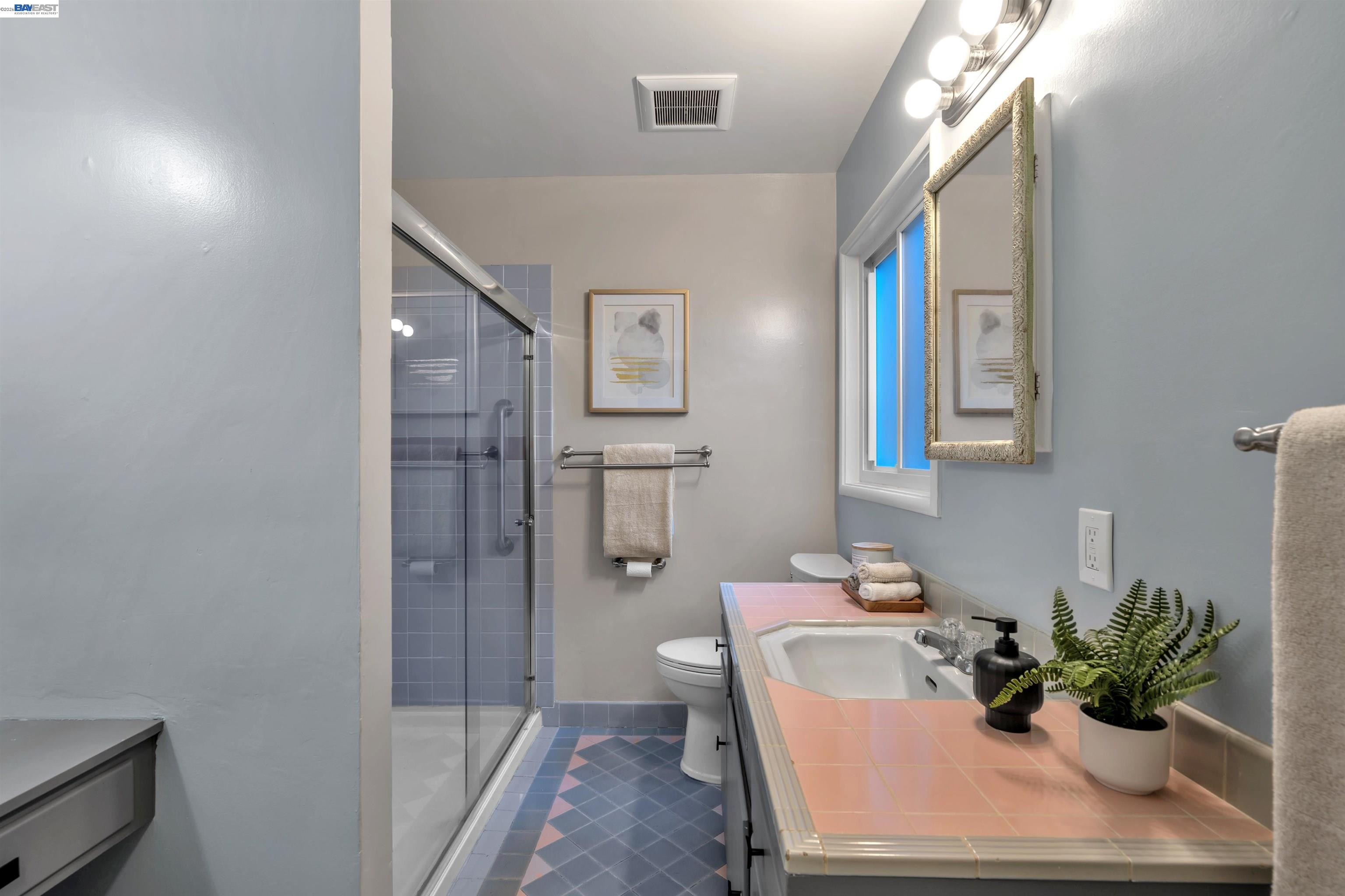 Detail Gallery Image 17 of 44 For 3627 Loma Vista Ave, Oakland,  CA 94619 - – Beds | – Baths