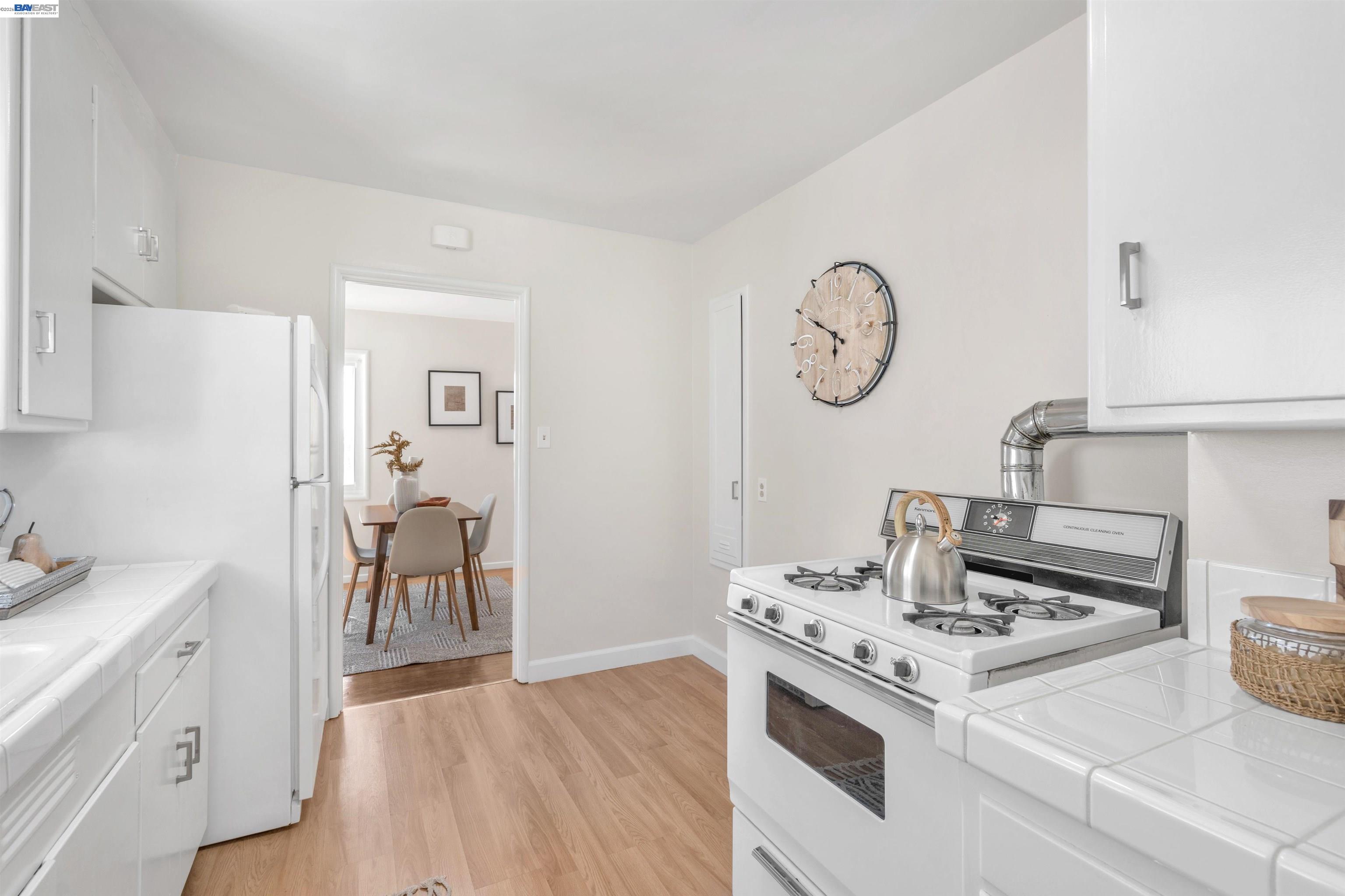 Detail Gallery Image 33 of 44 For 3627 Loma Vista Ave, Oakland,  CA 94619 - – Beds | – Baths