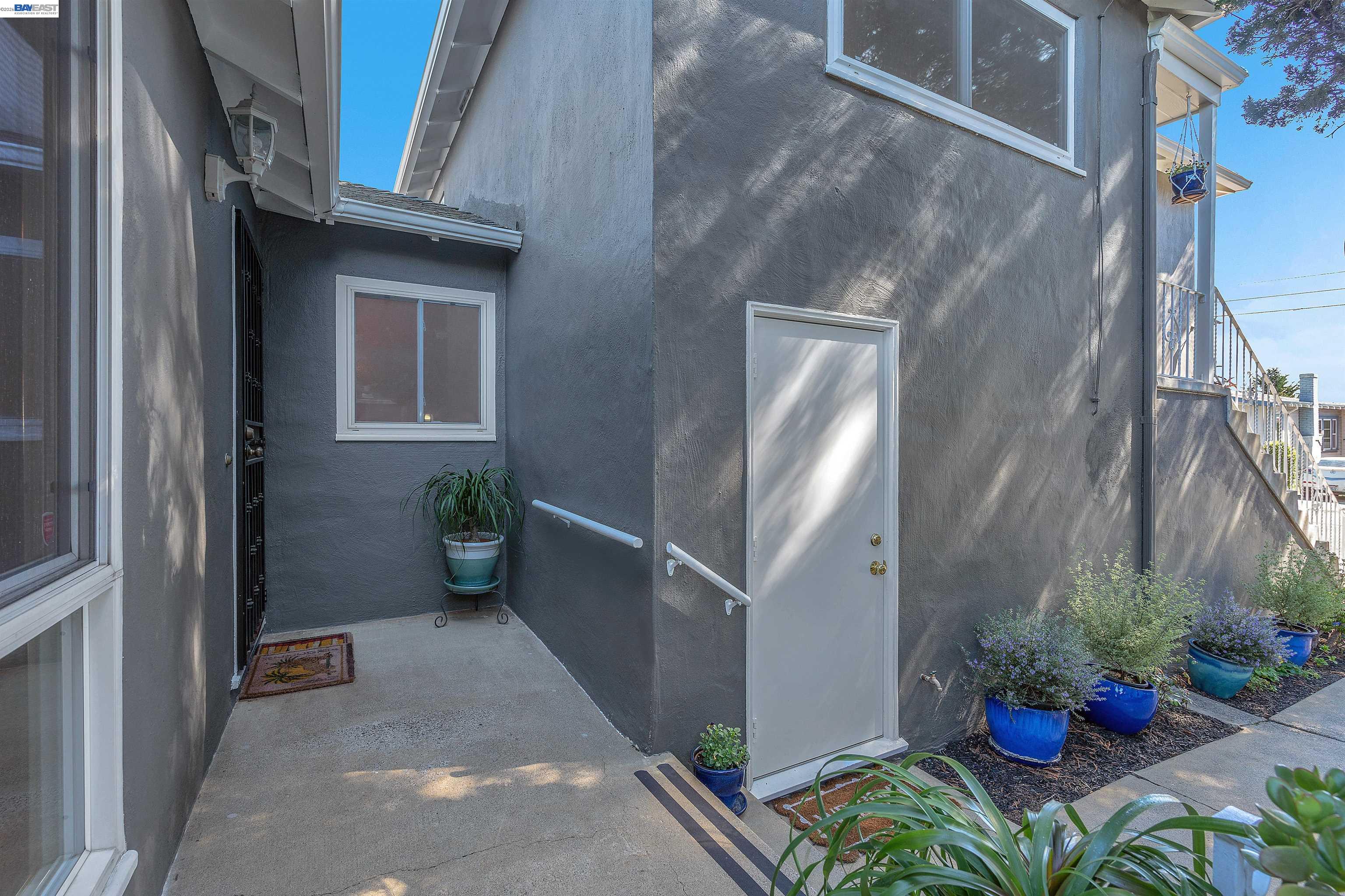 Detail Gallery Image 36 of 44 For 3627 Loma Vista Ave, Oakland,  CA 94619 - – Beds | – Baths